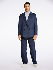 Lindbergh - Fine corduroy superflex DBsuit - double breasted suits - navy - 4