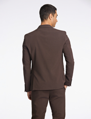 Lindbergh - Plain mens suit - normal lenght - dobbeltradede jakkesæt - deep bordeaux - 6