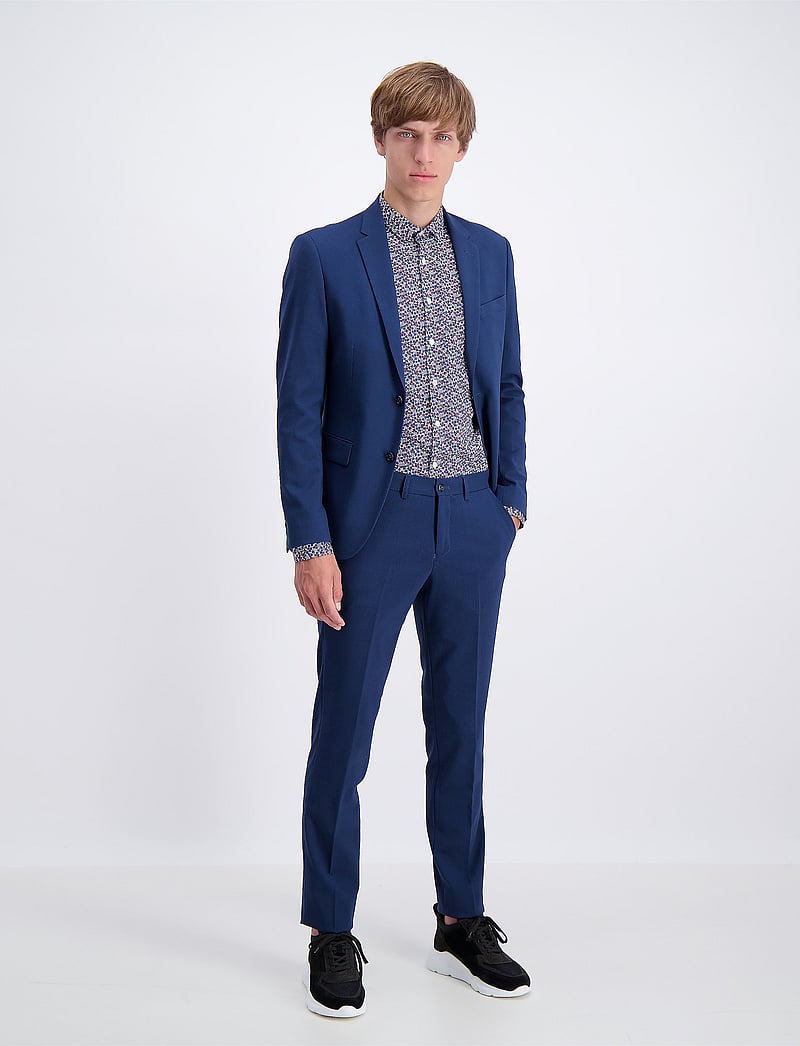 Lindbergh - Plain mens suit - normal length - enkeltradede blazere - dk blue - 0