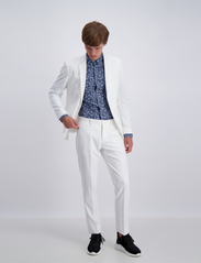 Lindbergh - Plain mens suit - normal lenght - nordic style - white - 0