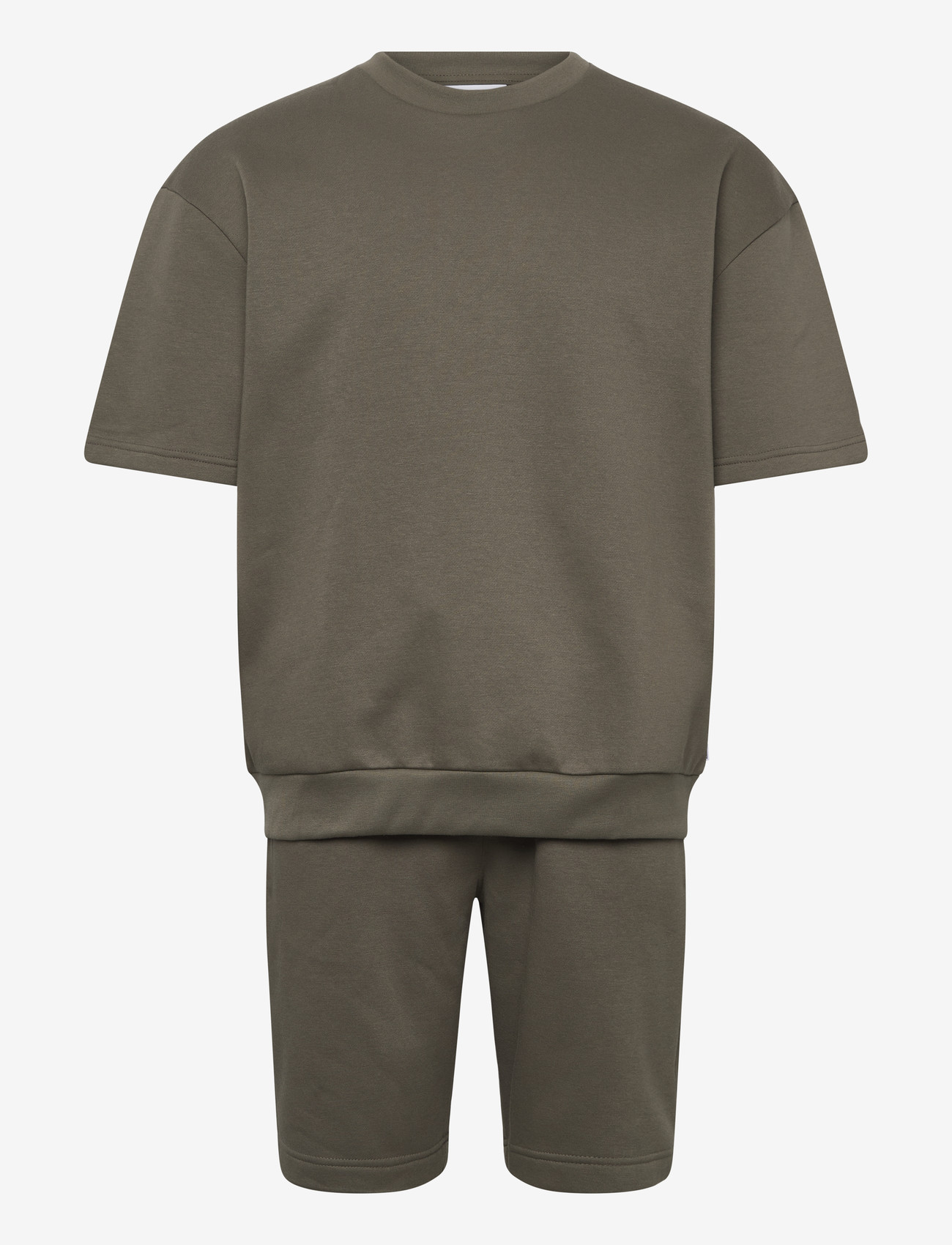 Lindbergh - Oversized S/S sweatshirt+shorts - jogging tøj - army - 0