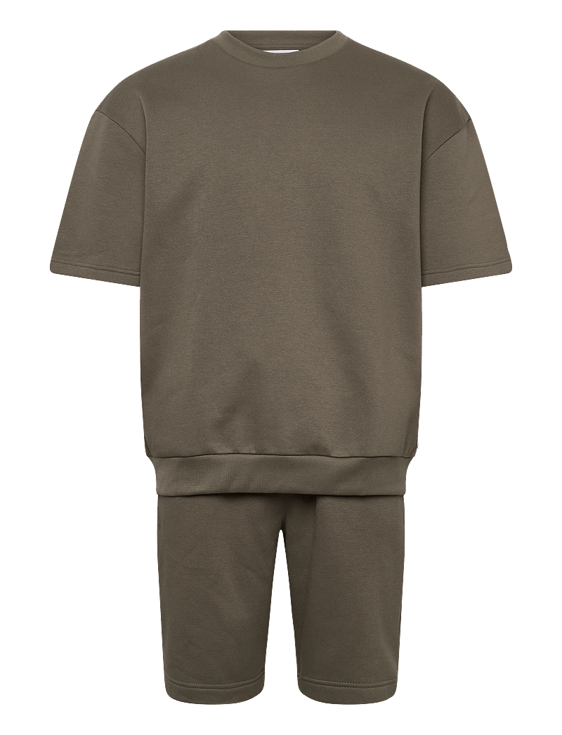 Lindbergh - Oversized S/S sweatshirt+shorts - dressid - army - 0
