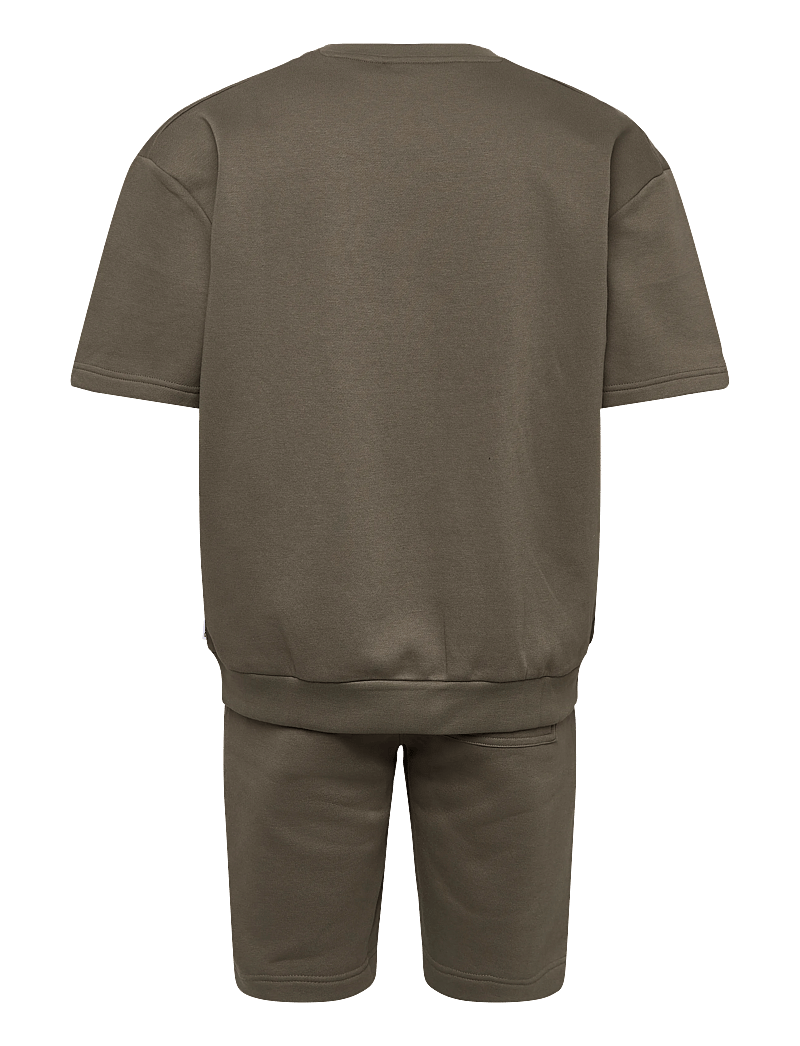 Lindbergh - Oversized S/S sweatshirt+shorts - dressid - army - 1