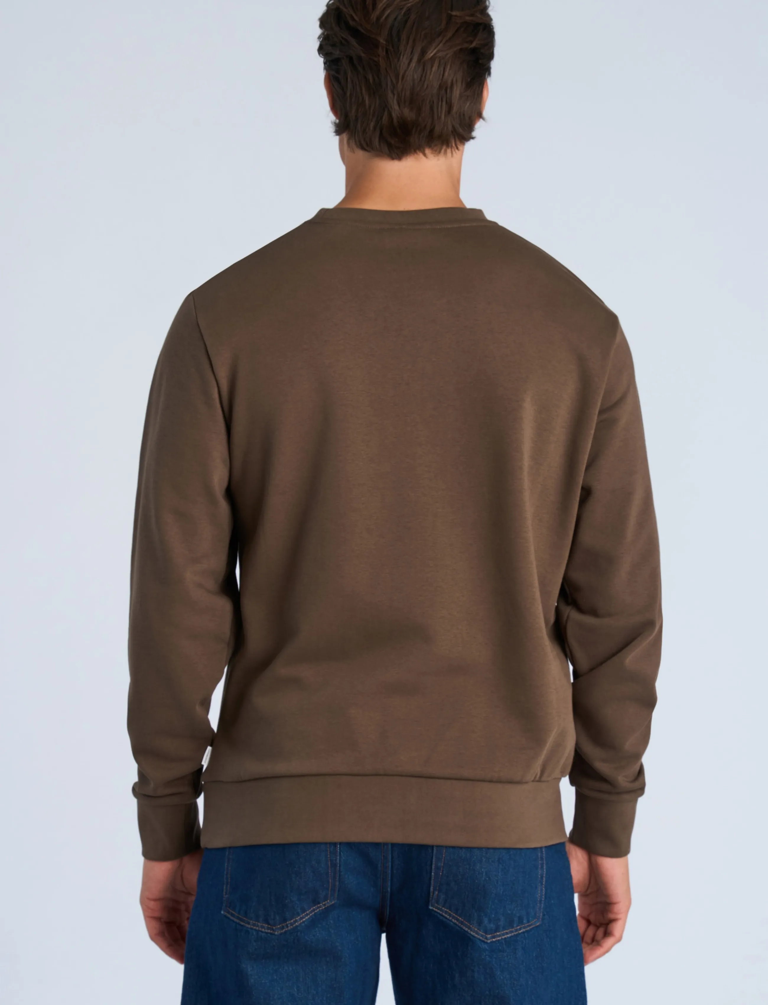 Lindbergh - Logo chest print o-neck sweat - sweatshirts - dk brown - 4