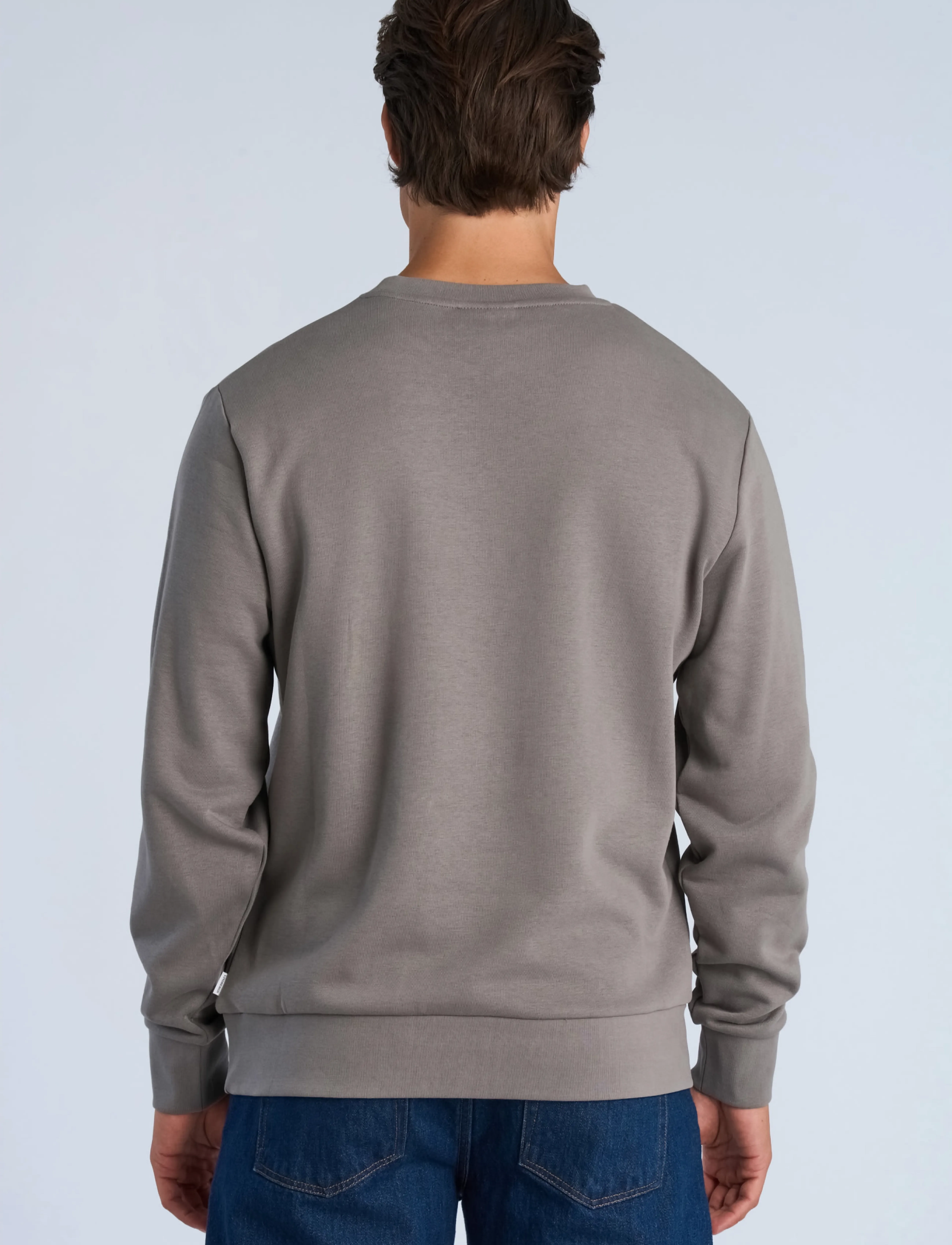 Lindbergh - Logo chest print o-neck sweat - sweatshirts - grey dusk - 4