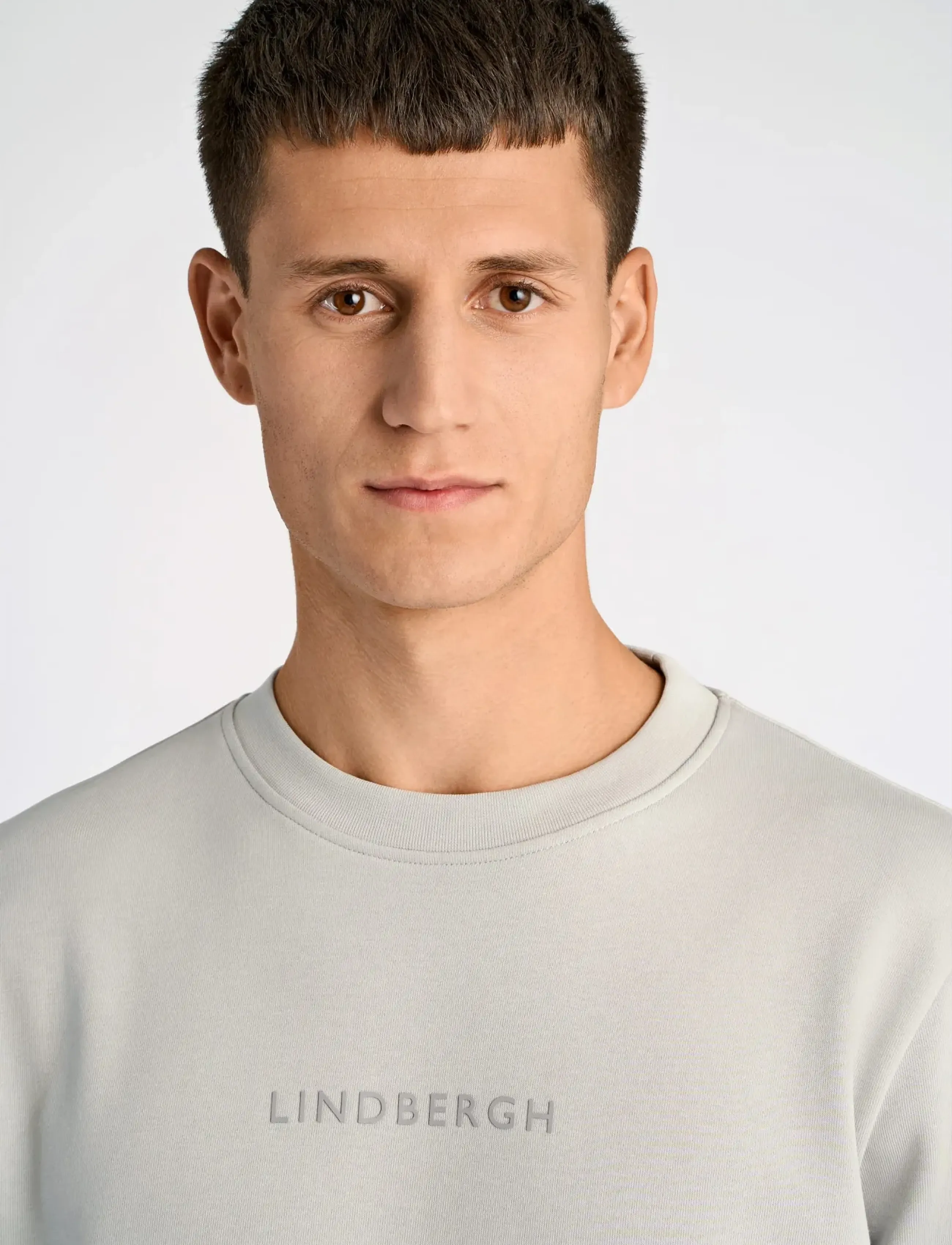 Lindbergh - Logo chest print o-neck sweat - kollektionen - soft grey - 5