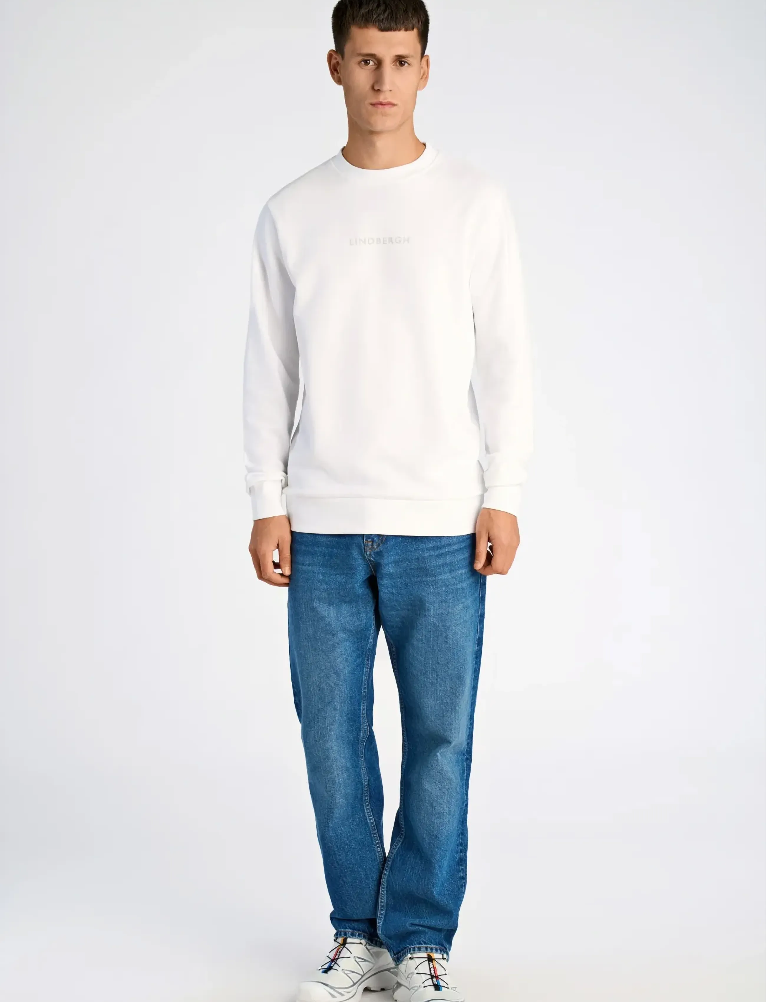 Lindbergh Logo chest print o-neck sweat - Sweatshirts - WHITE / white
