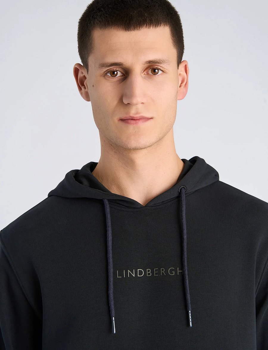 Lindbergh - Logo chest print hoodie sweat - kapuzenpullover - black - 5