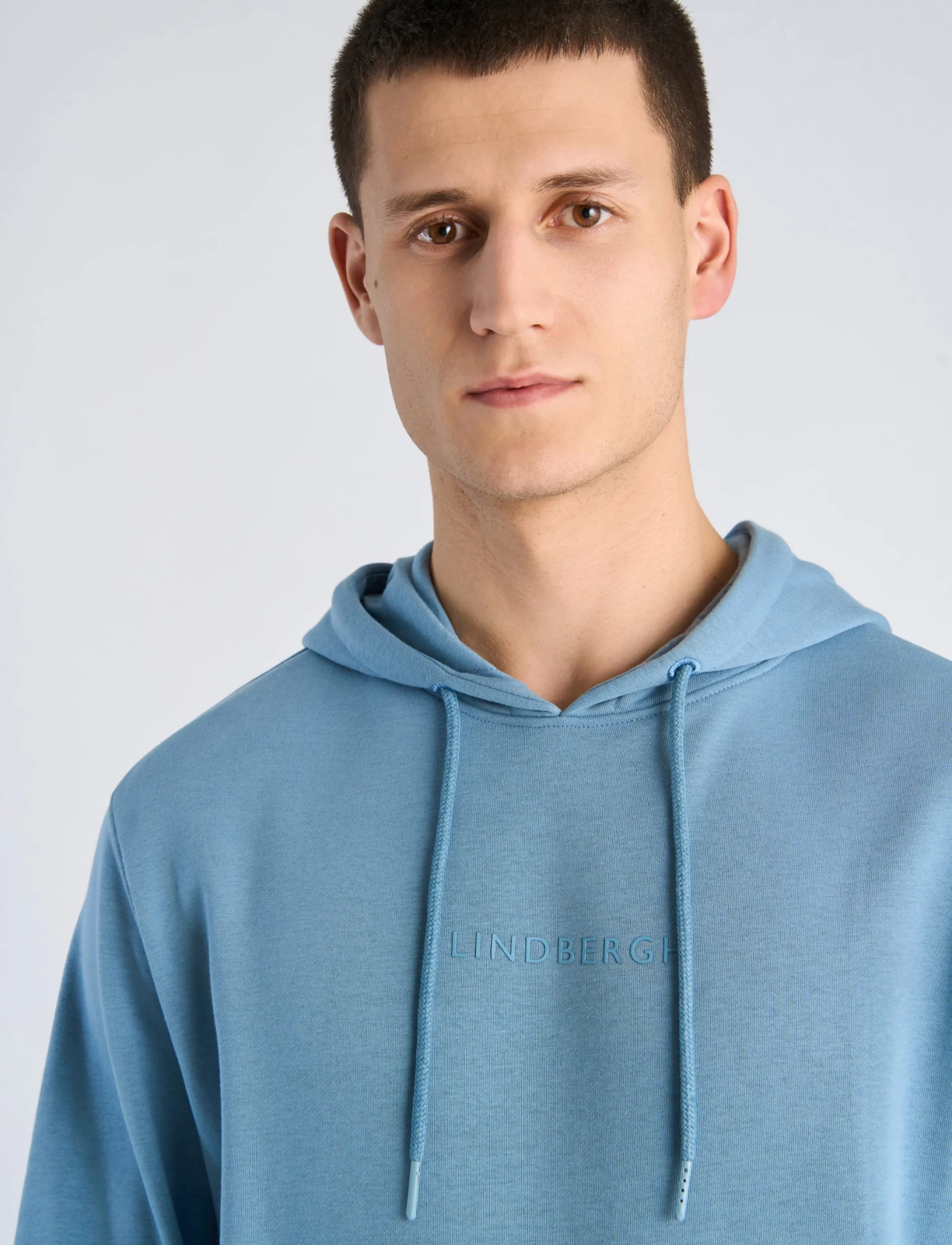Lindbergh - Logo chest print hoodie sweat - hoodies - mid blue - 5