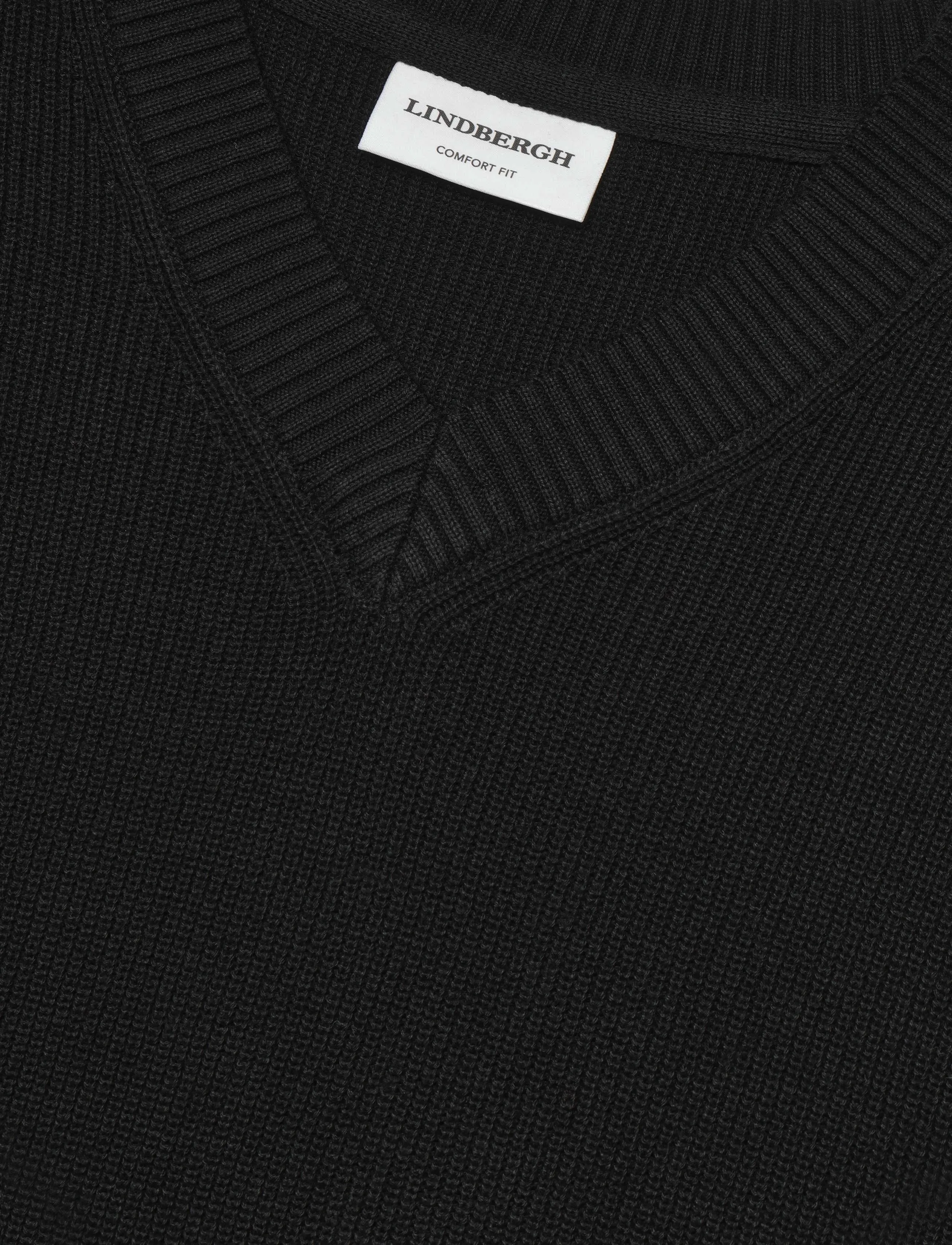 Lindbergh - Recycled slip over knit - kootud vestid - black - 2