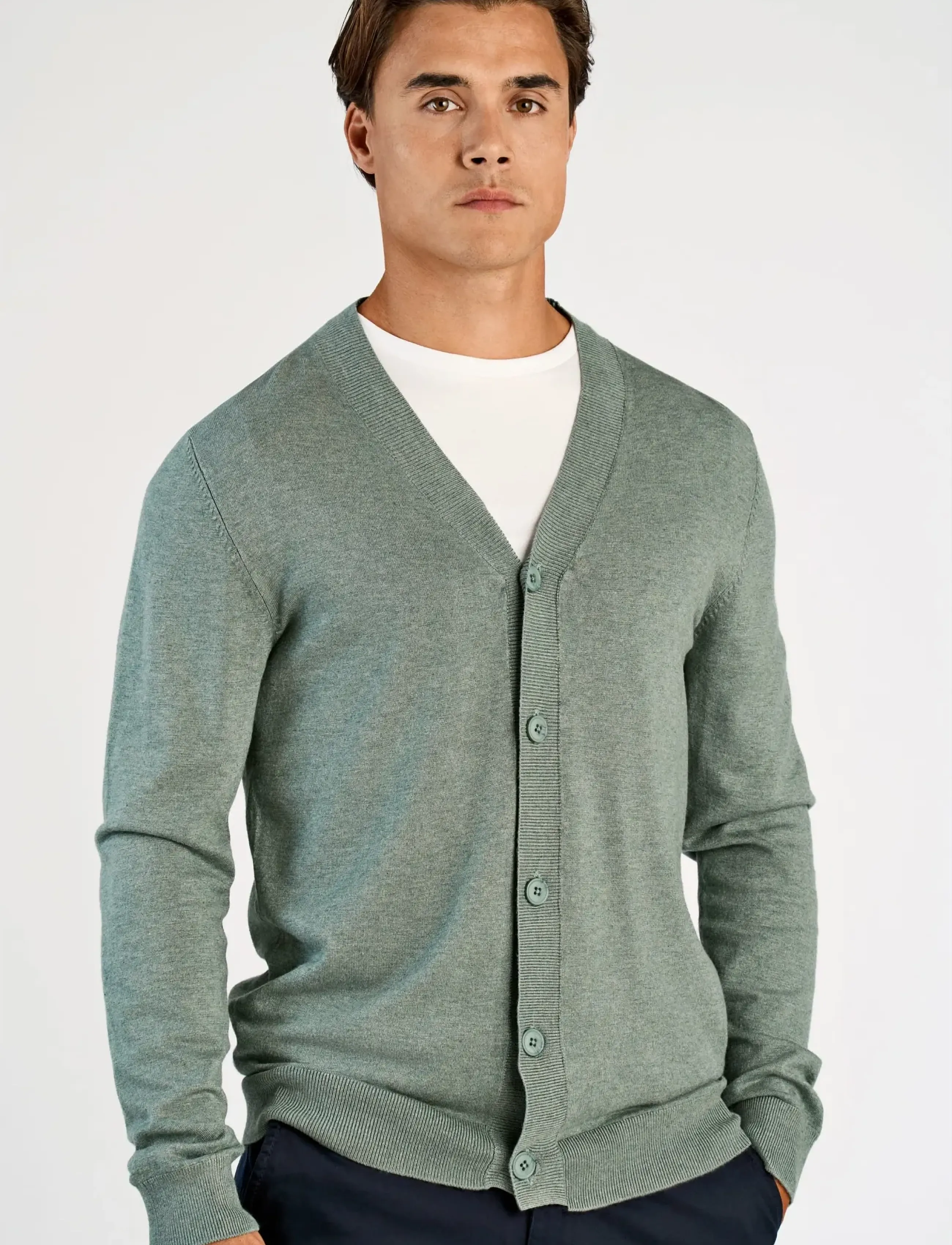 Lindbergh - Ecovero v-neck button cardigan - cardigans - jade green mel - 3