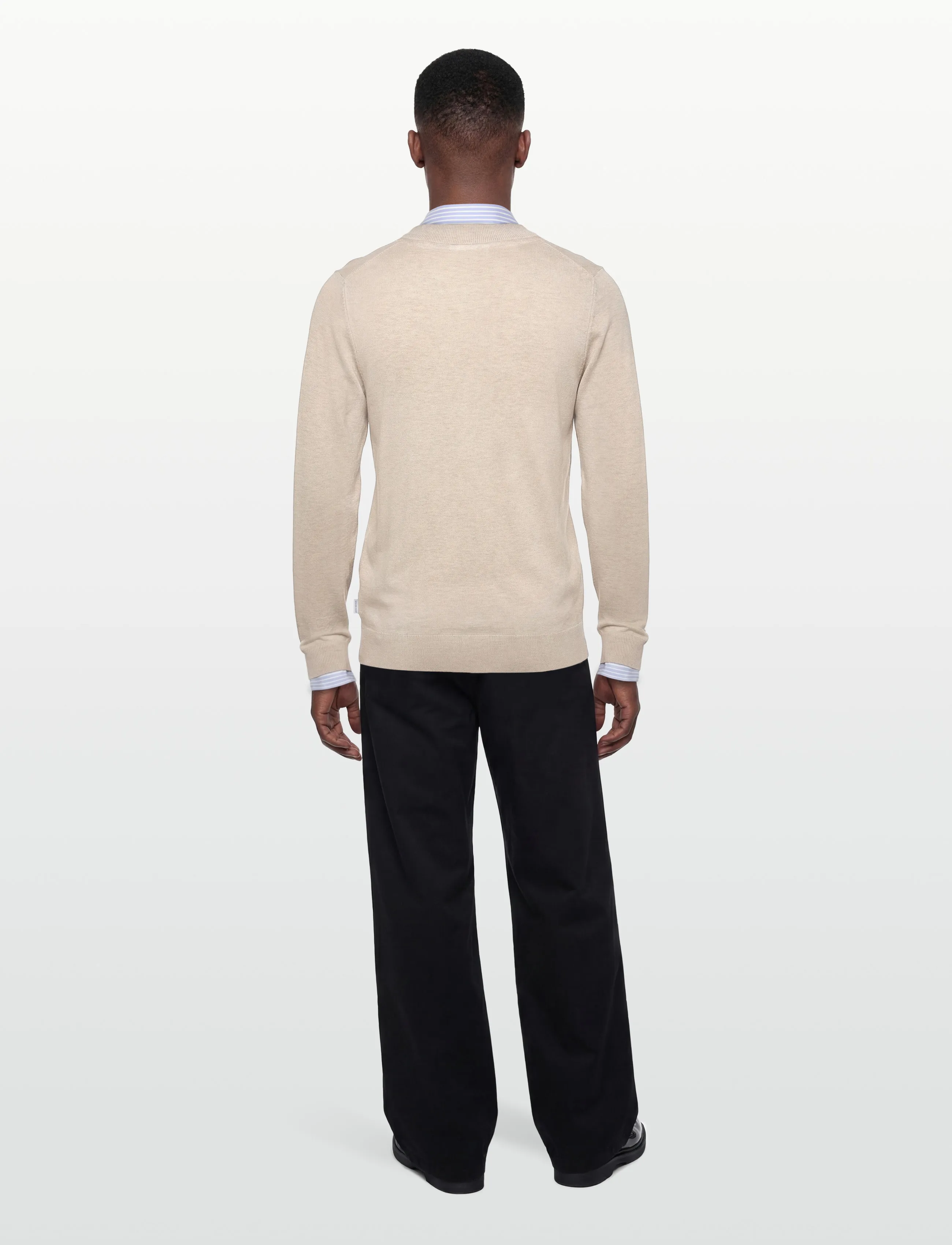 Lindbergh - Ecovero v-neck button cardigan - cardigans - off white mel - 4
