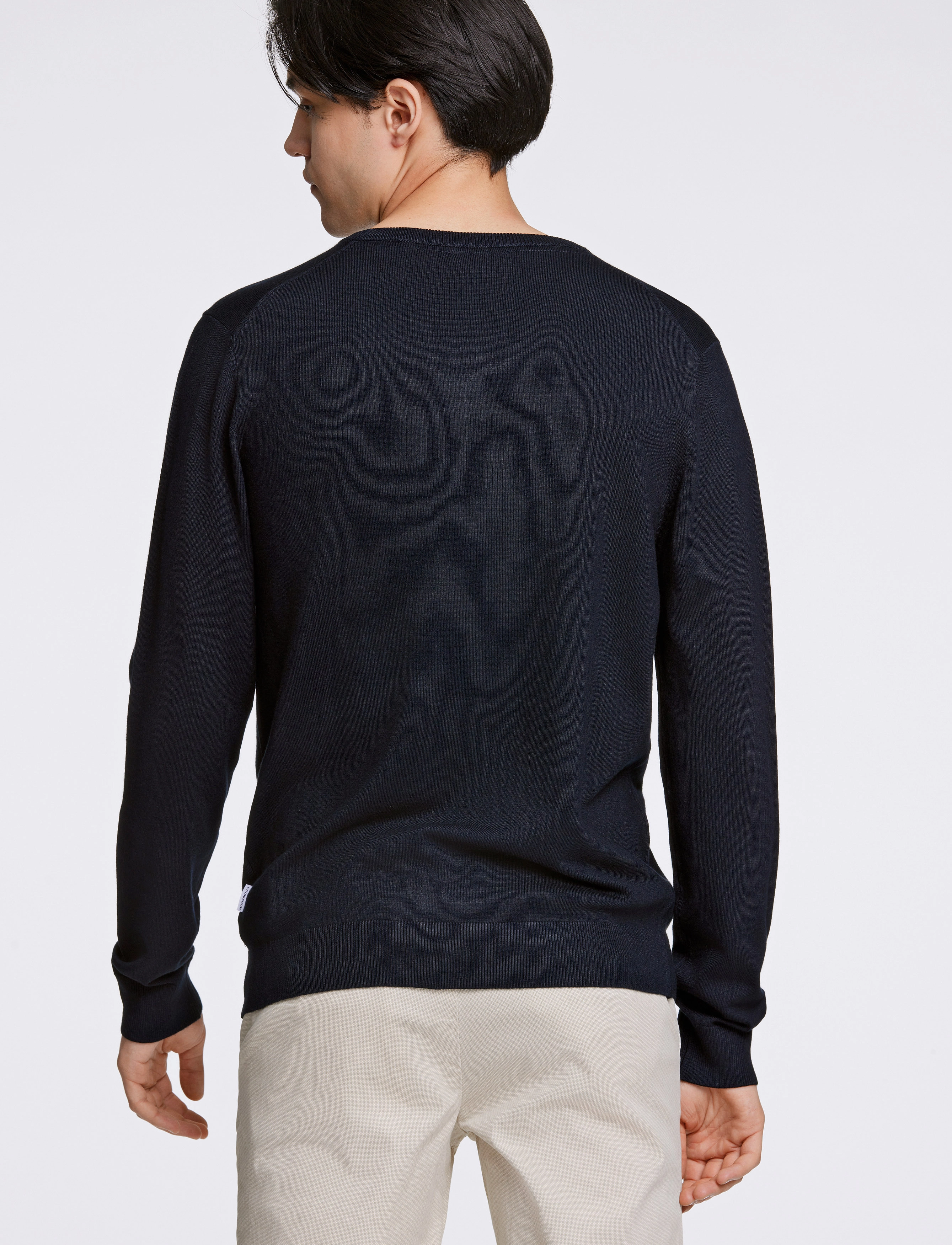 Lindbergh - Eco Vero V-neck jumper - v-ausschnitt - navy - 3