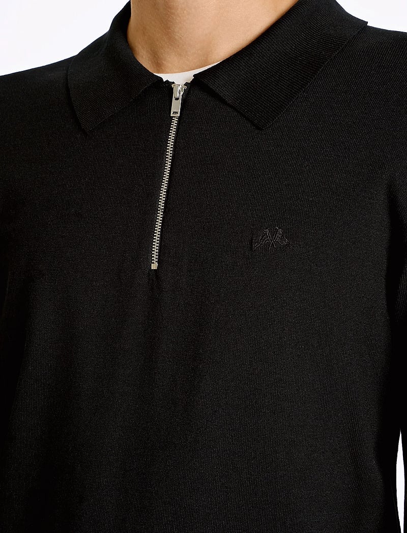 Lindbergh - Ecovero L/S zip polo - stickade pikéer - black - 5