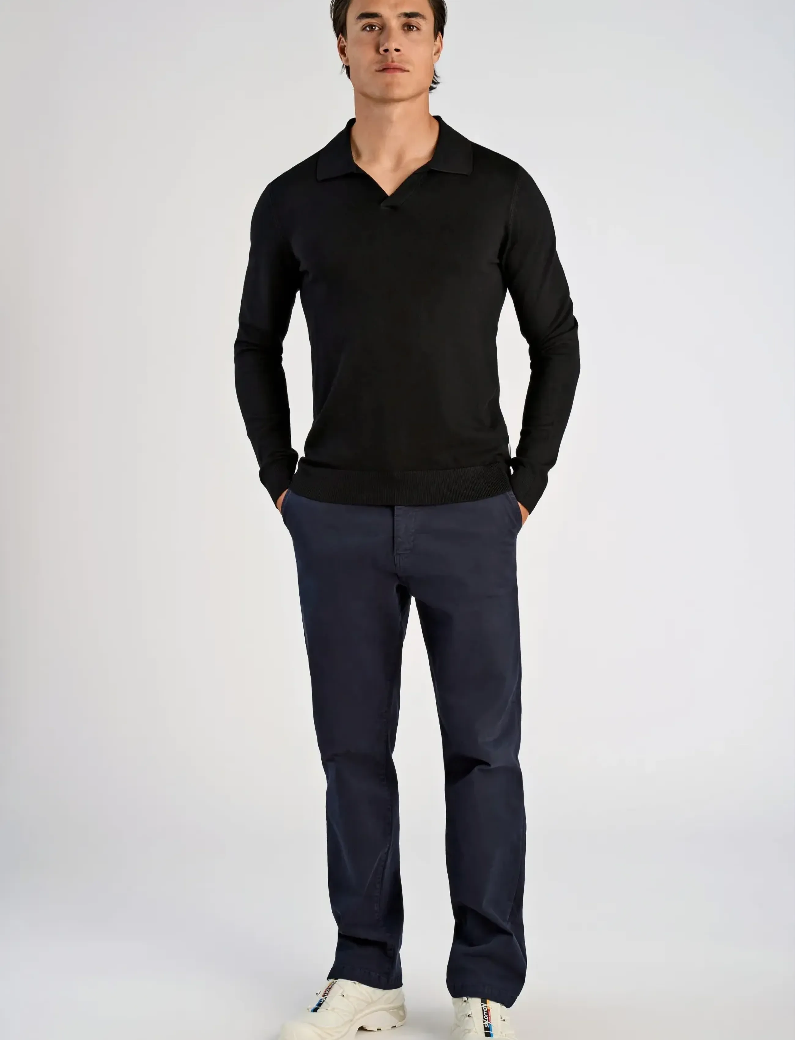 Lindbergh Ecovero L/S v-neck polo - Knitted polos - BLACK / black