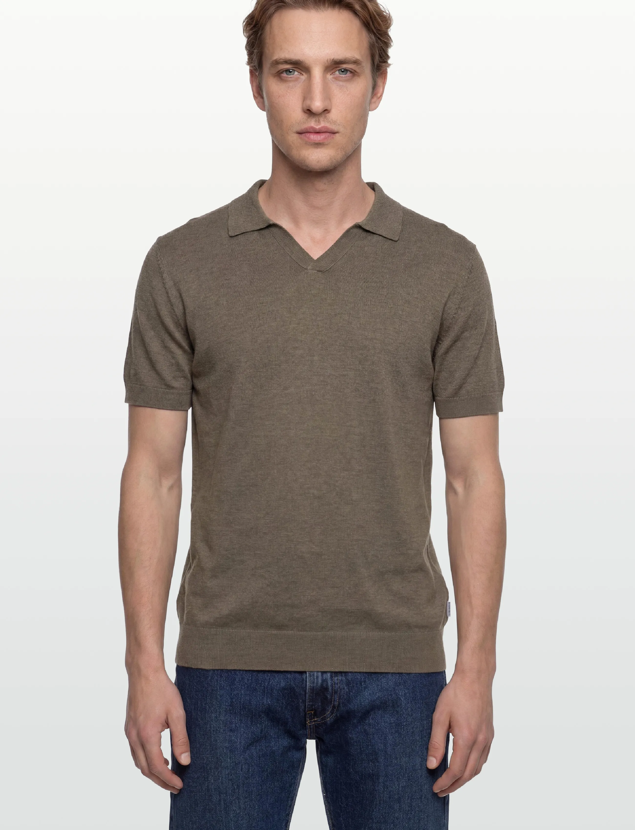 Ecovero S/S V-Neck Polo 2