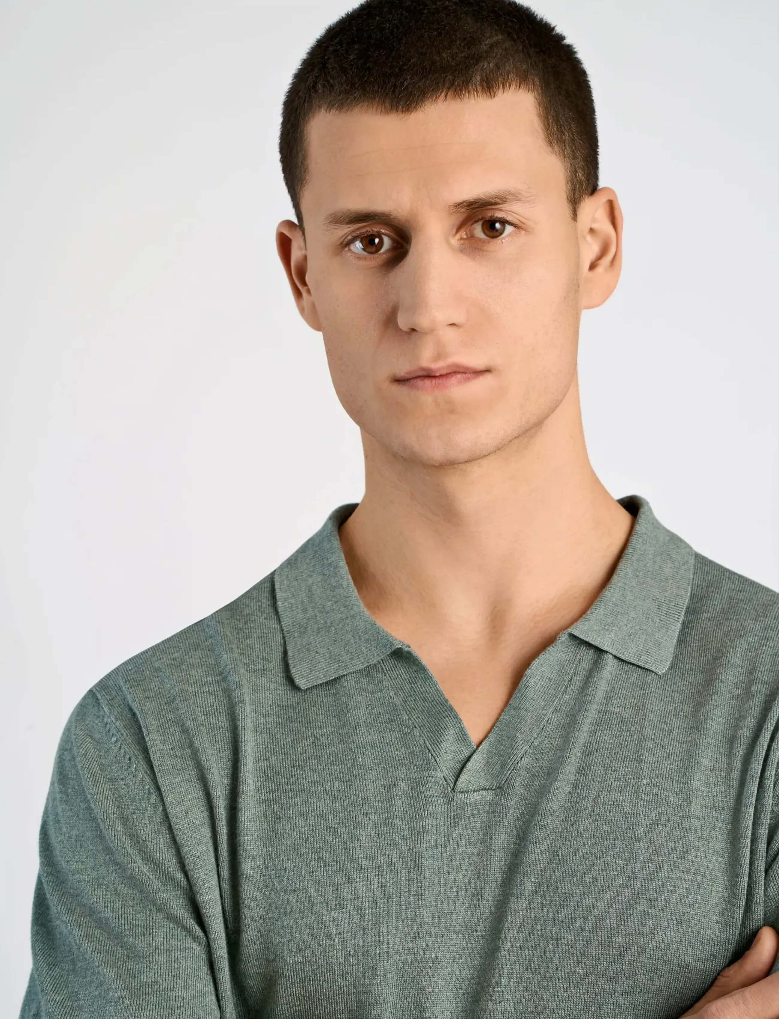 Ecovero S/S V-Neck Polo 4