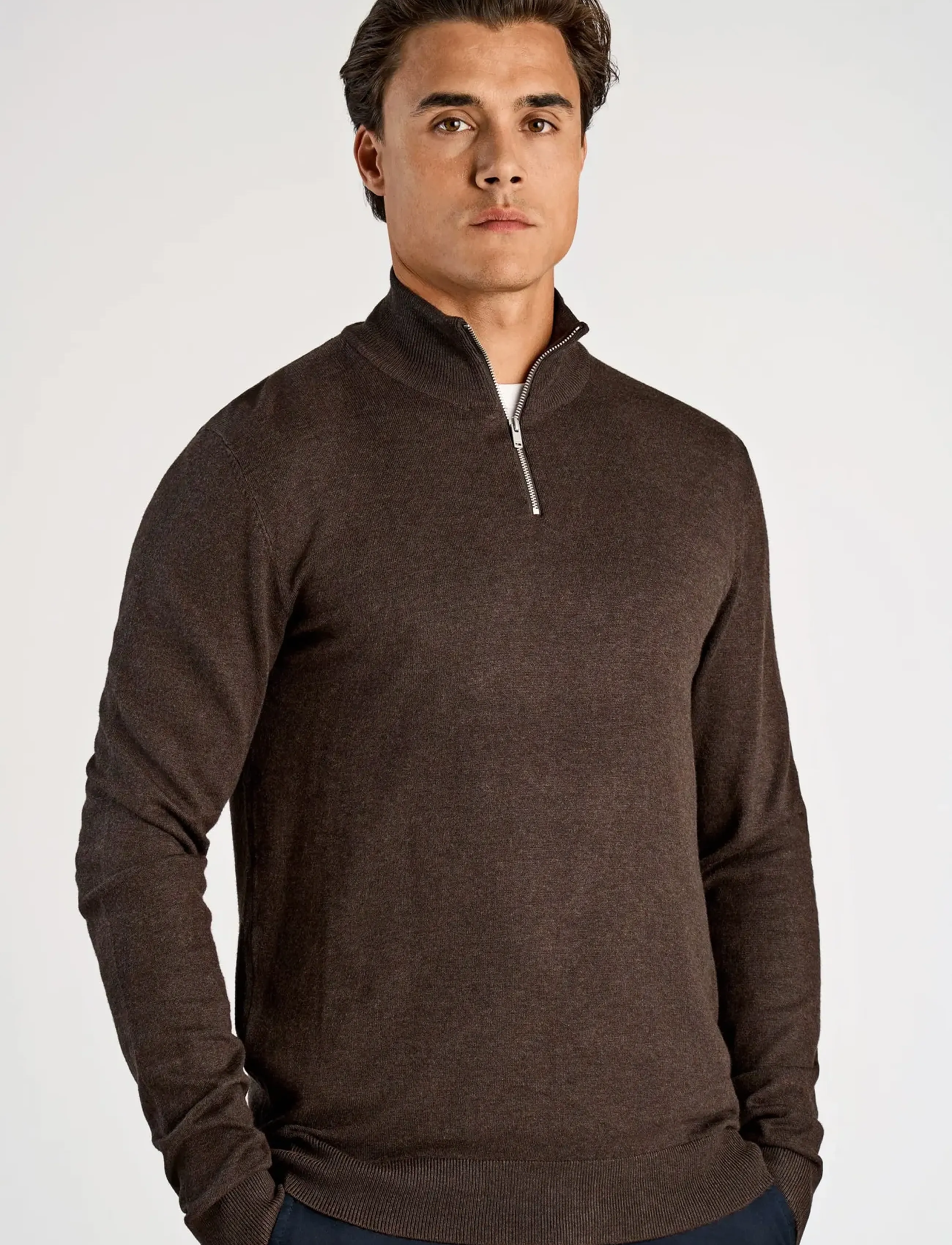 Lindbergh - Ecovero half zip L/S knit - pullover mit halbem reißverschluss - dk brown mel - 0