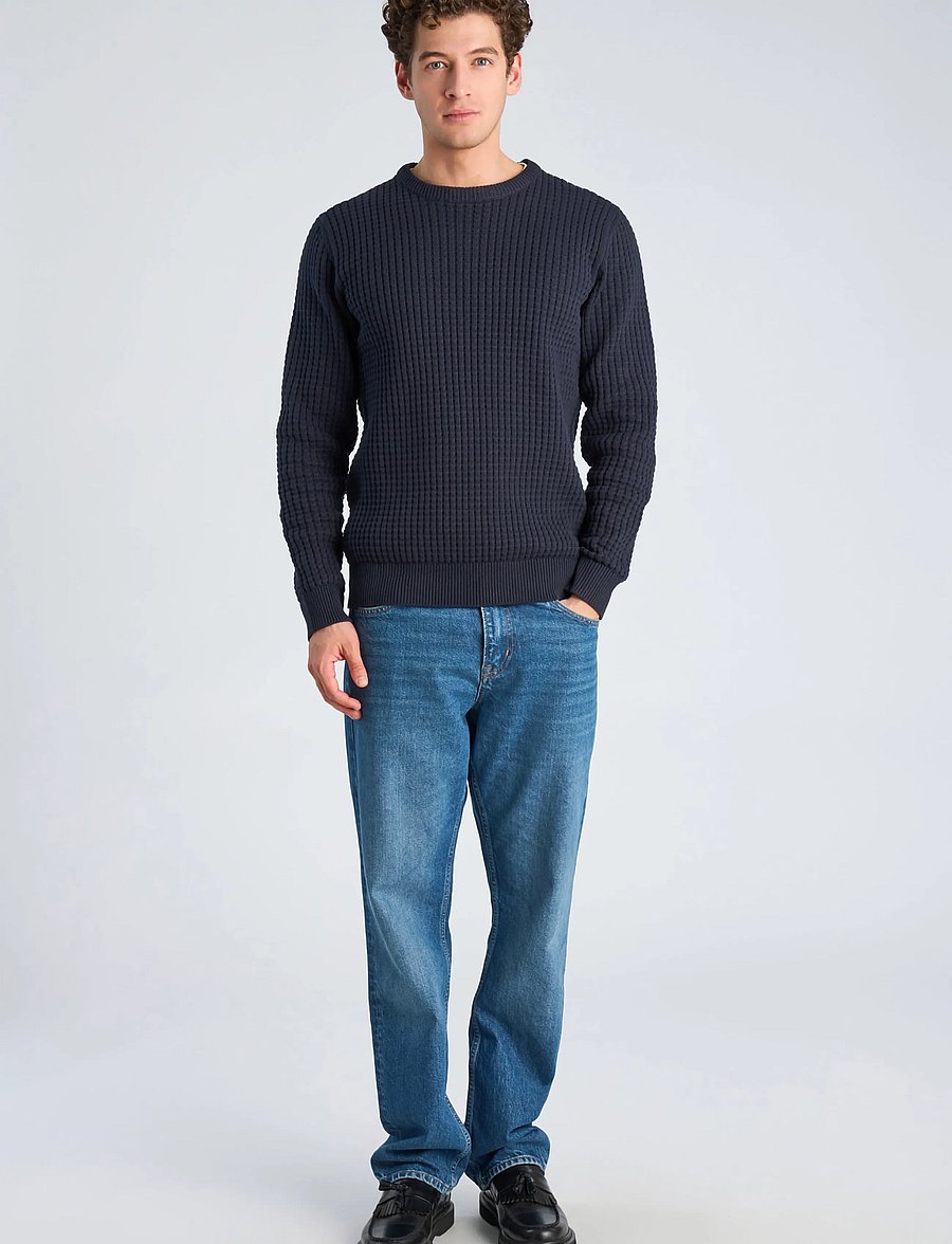 Lindbergh - Structure o-neck knit - navy - 0