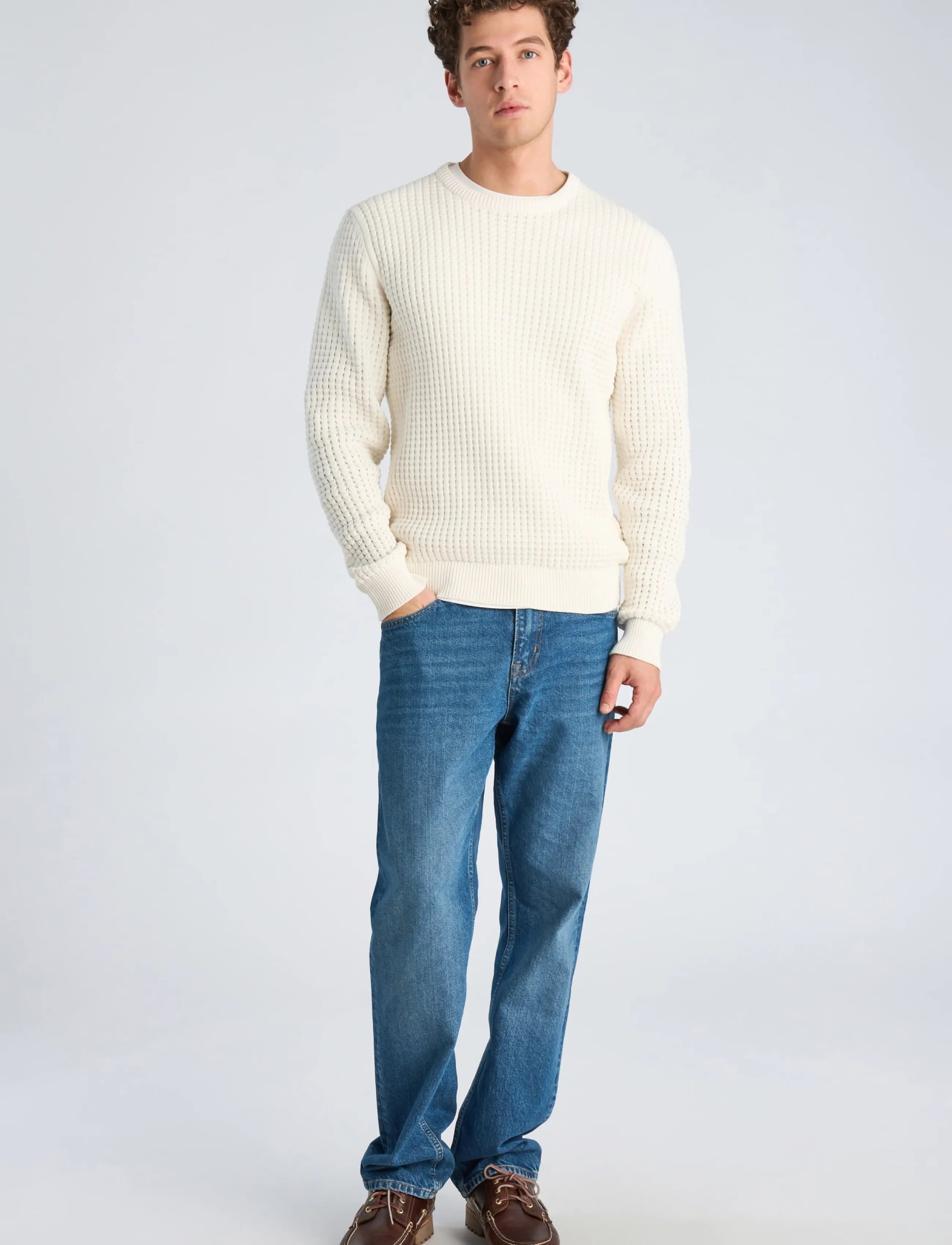 Lindbergh Structure O-Neck Knit, M, White, Strik > Runde Halse, Herre
