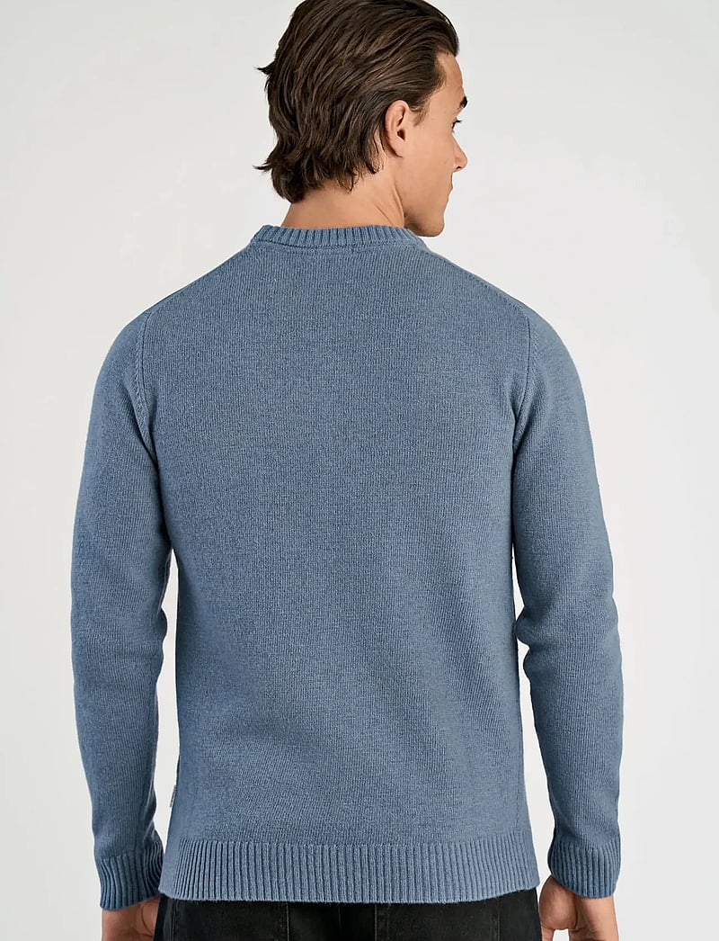Lindbergh - Lambswool o-neck knit - Ümmarguse kaelusega kudumid - blue ice mel - 4