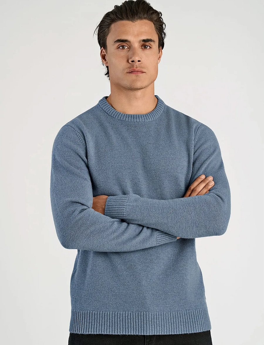 Lindbergh - Lambswool o-neck knit - Ümmarguse kaelusega kudumid - blue ice mel - 5