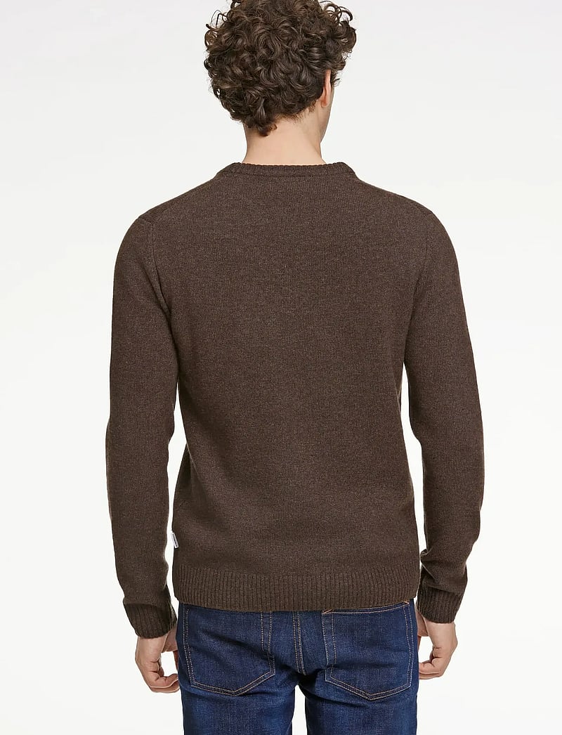 Lindbergh - Lambswool o-neck knit - Ümmarguse kaelusega kudumid - dk brown mel - 4