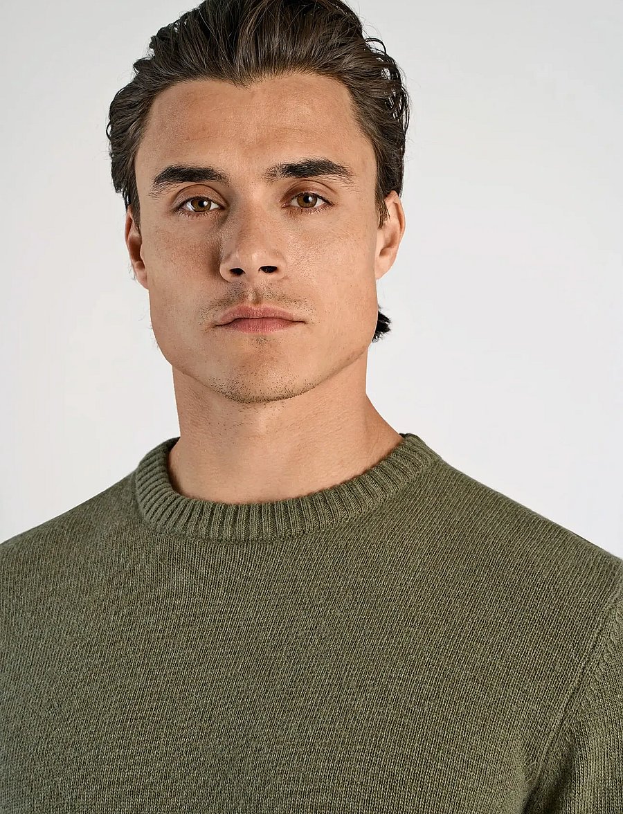 Lindbergh - Lambswool o-neck knit - Ümmarguse kaelusega kudumid - dusty army - 3