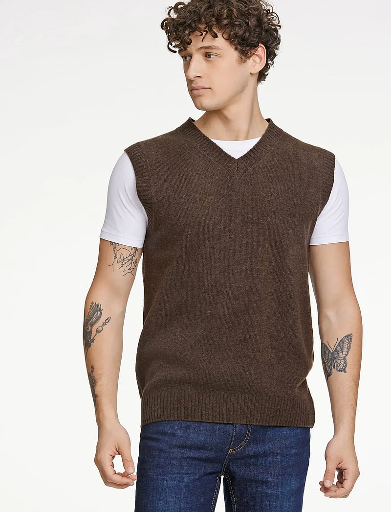 Lindbergh - Lambswool v-neck slipover - stickade västar - dk brown mel - 5
