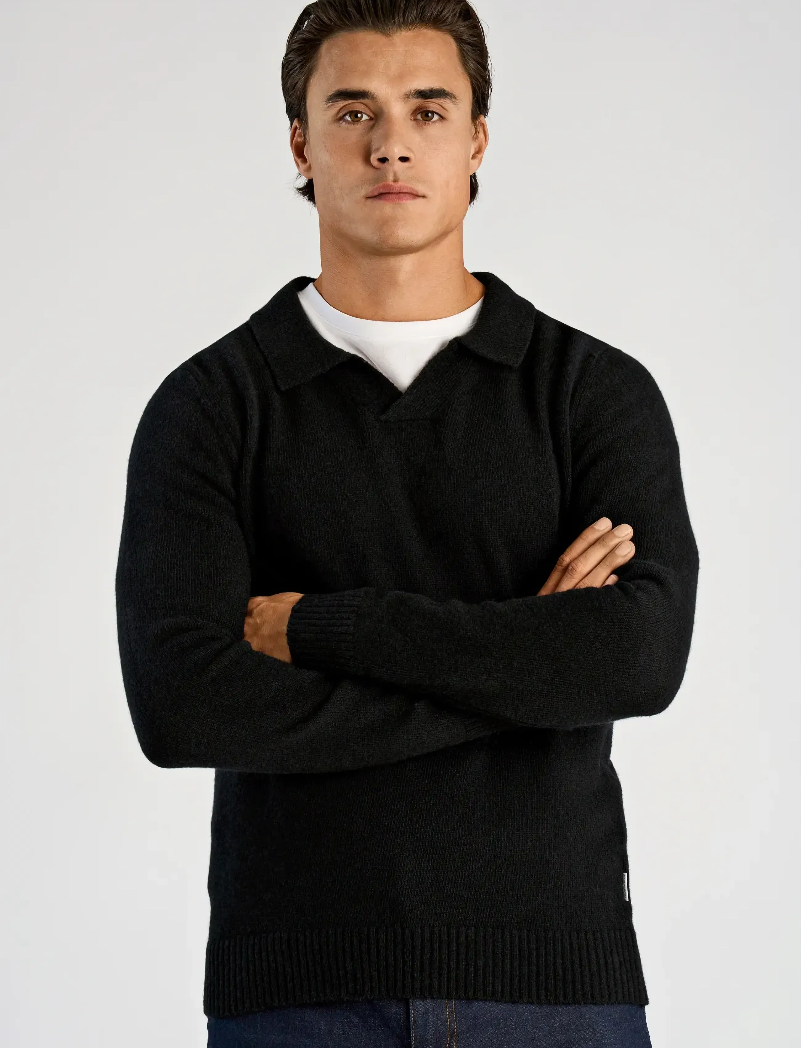 Lindbergh Lambswool L/S v-neck polo - Kollektionen - BLACK / black