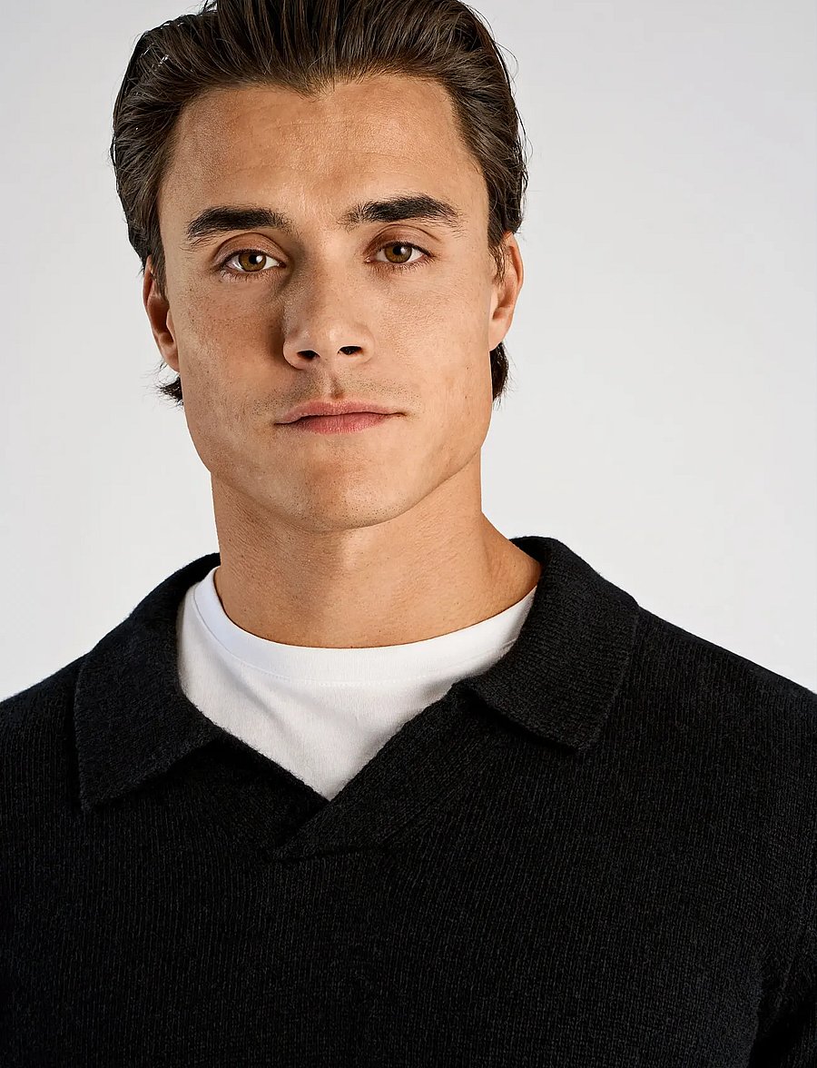 Lindbergh - Lambswool L/S v-neck polo - langärmelige strick-polohemden - black - 5