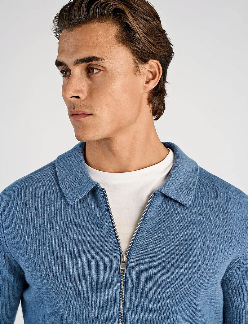 Lindbergh - Lambswool L/S cardigan with 2-way z - neuleet joissa kokopitkä vetoketju - blue ice mel - 5