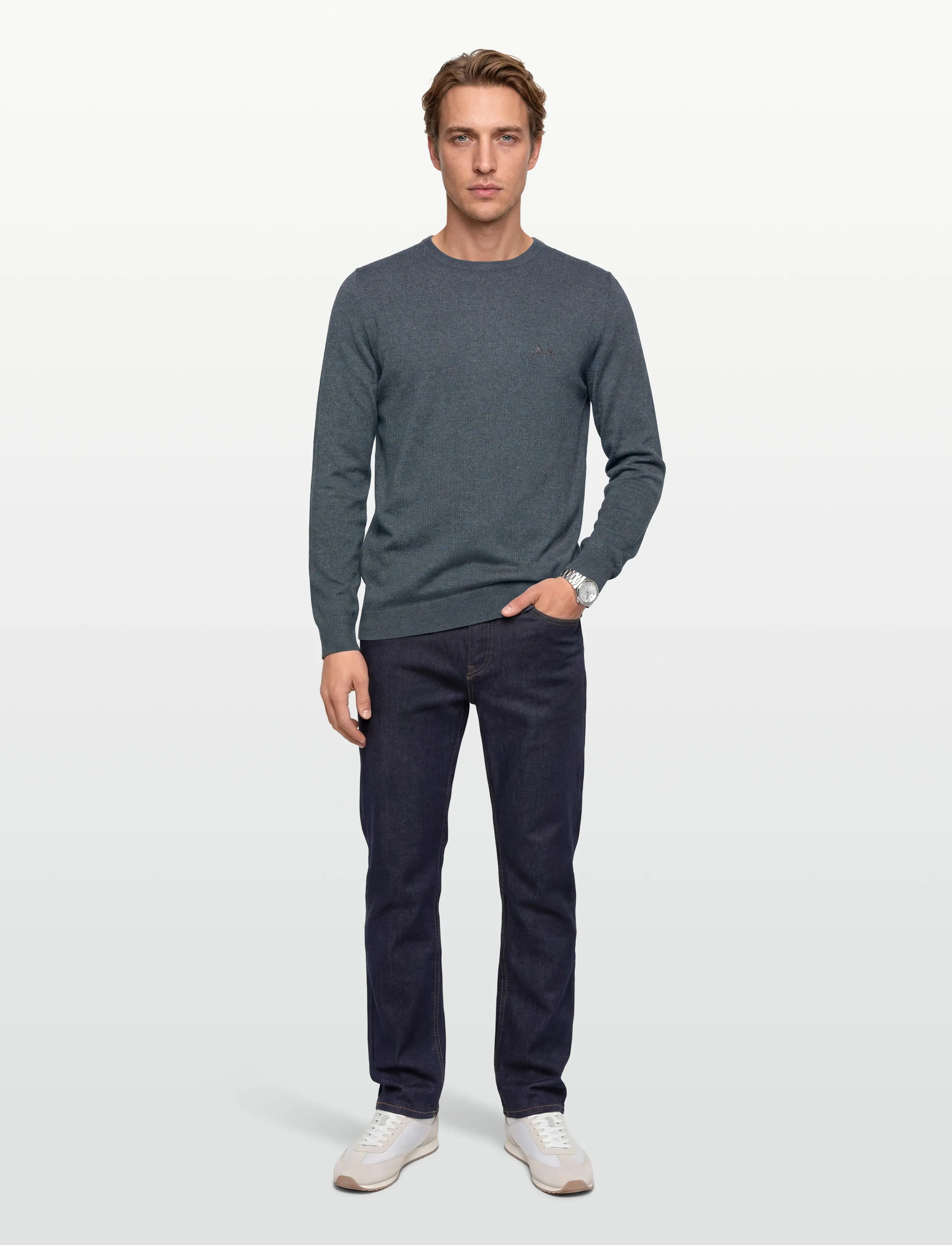 Lindbergh Ecovero L/S o-neck knit - Colours of the season - DK BLUE BLEND / grey