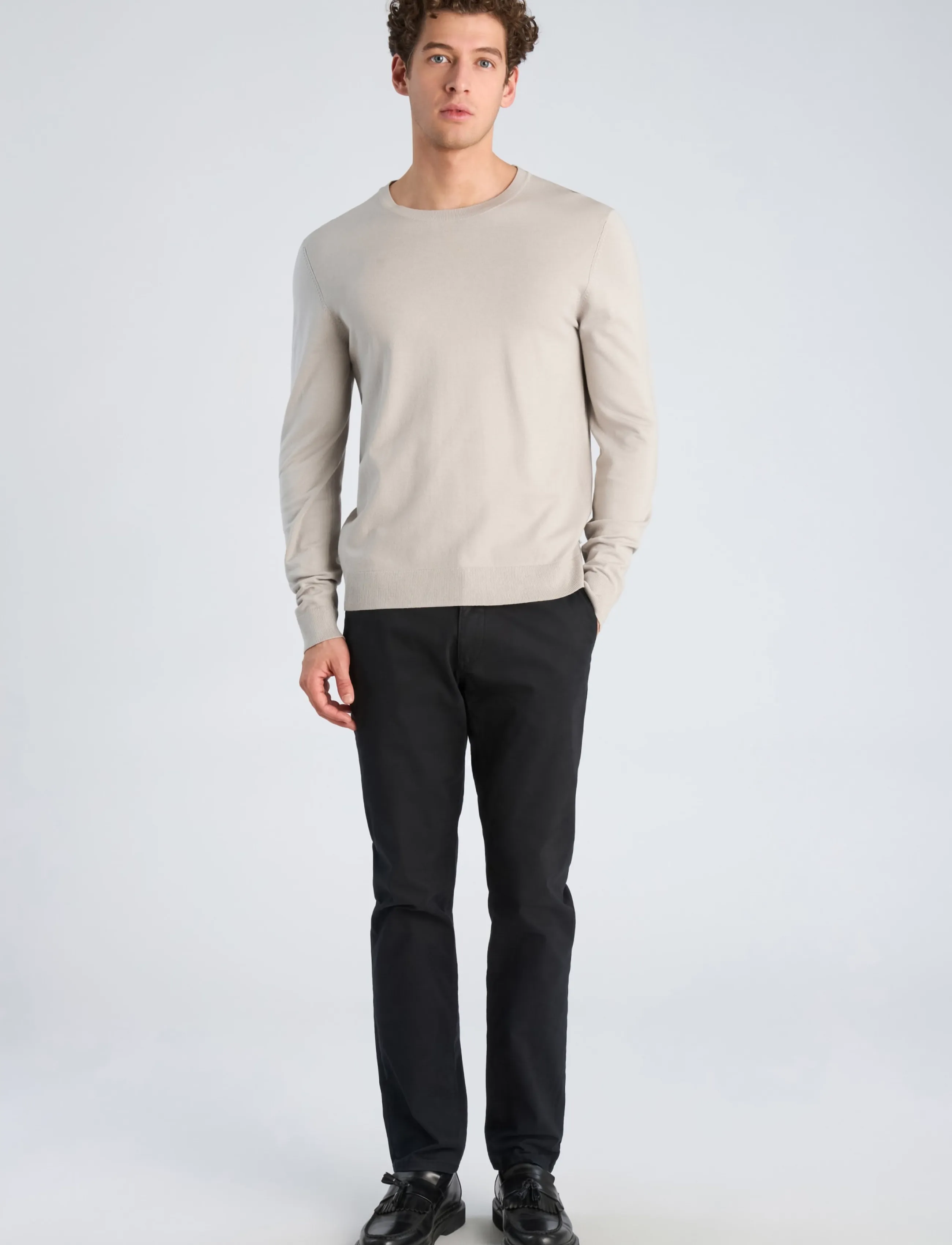 Soft Viscose Blend O-Neck Knit