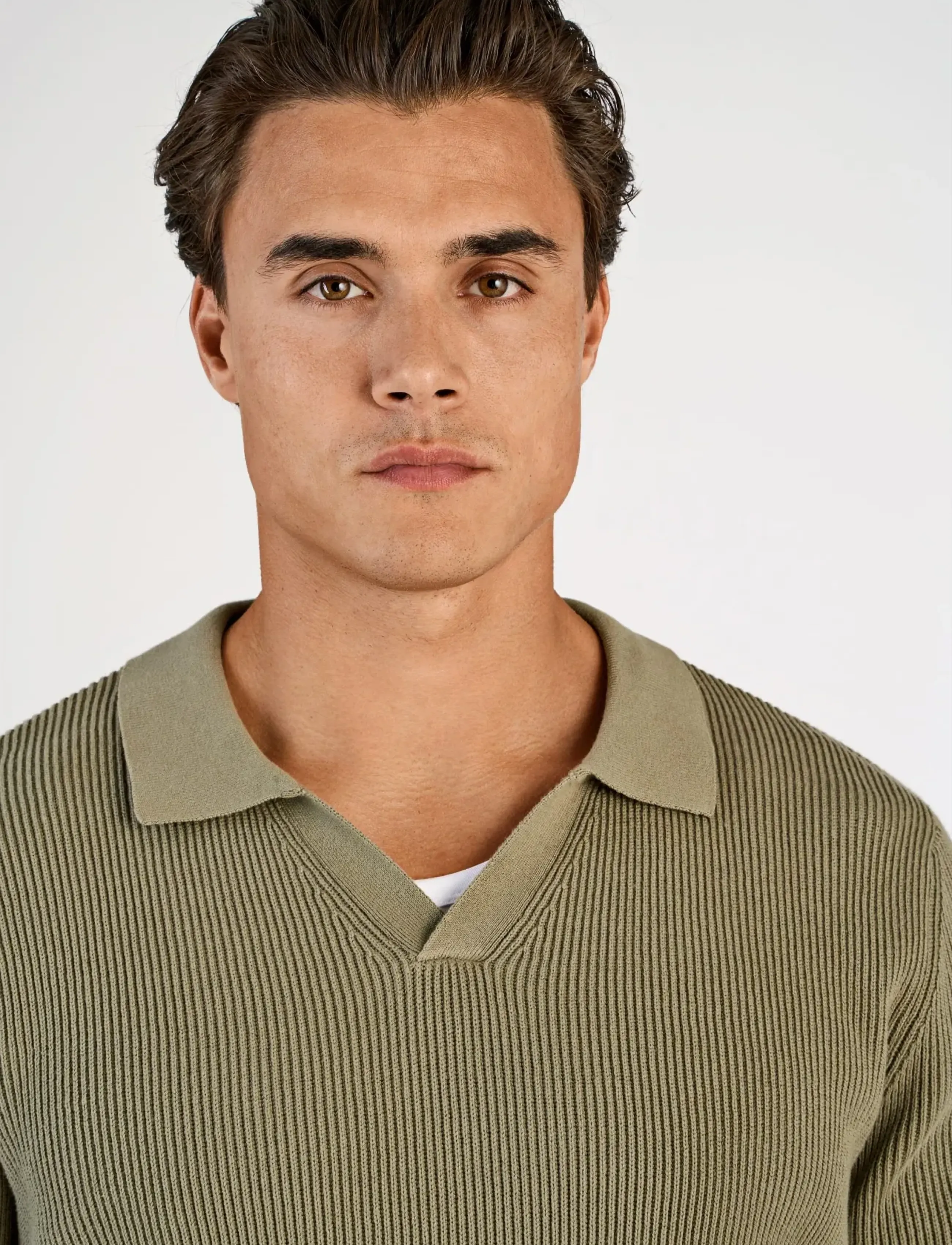 Rib Knitted L/S V-Neck Polo 4