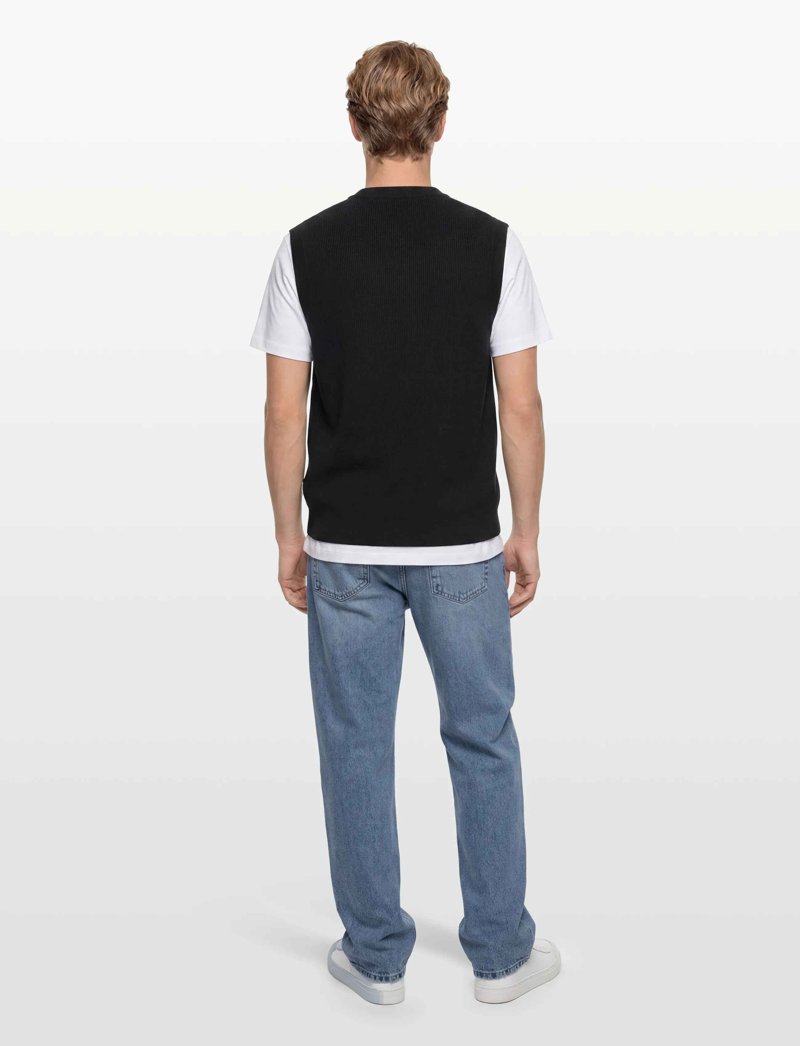 Lindbergh - Rib knitted v-neck slipover - gestrickte westen - black - 4