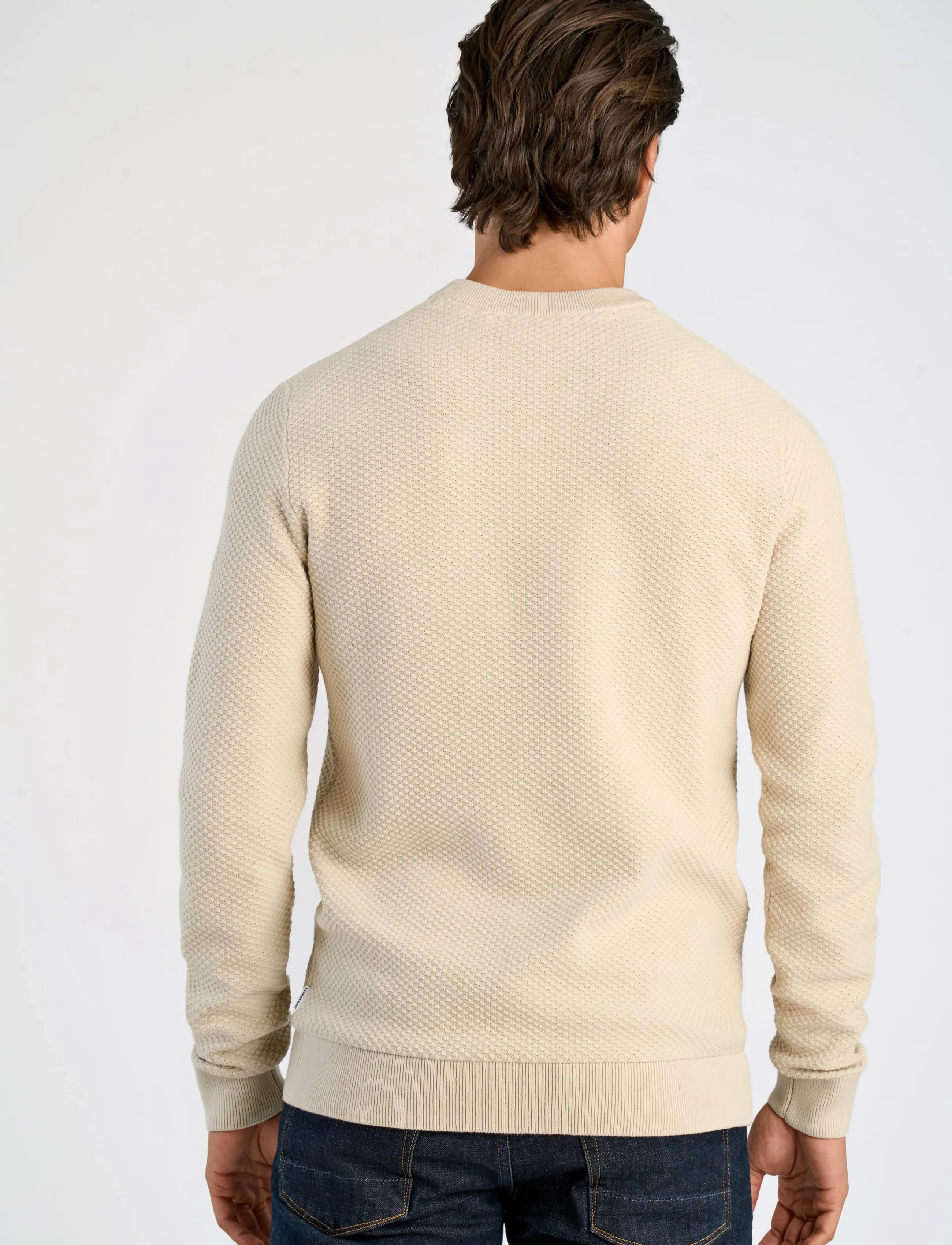 Lindbergh Structure O-Neck Knit stickade tröjor herr – bild 3