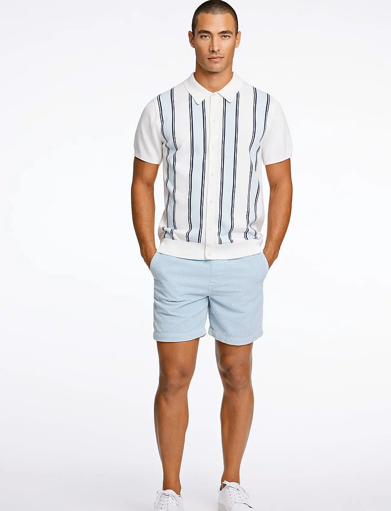 Lindbergh - Knitted polo cardigan - kurzarmhemden - off white - 0