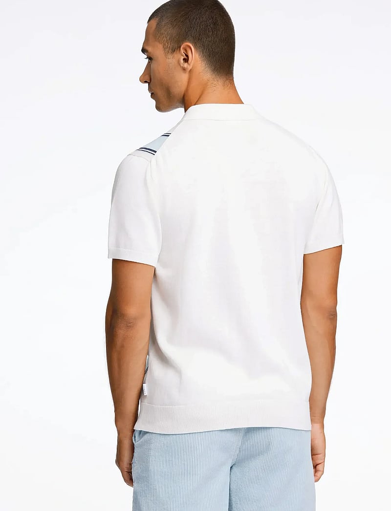 Lindbergh - Knitted polo cardigan - kurzarmhemden - off white - 4