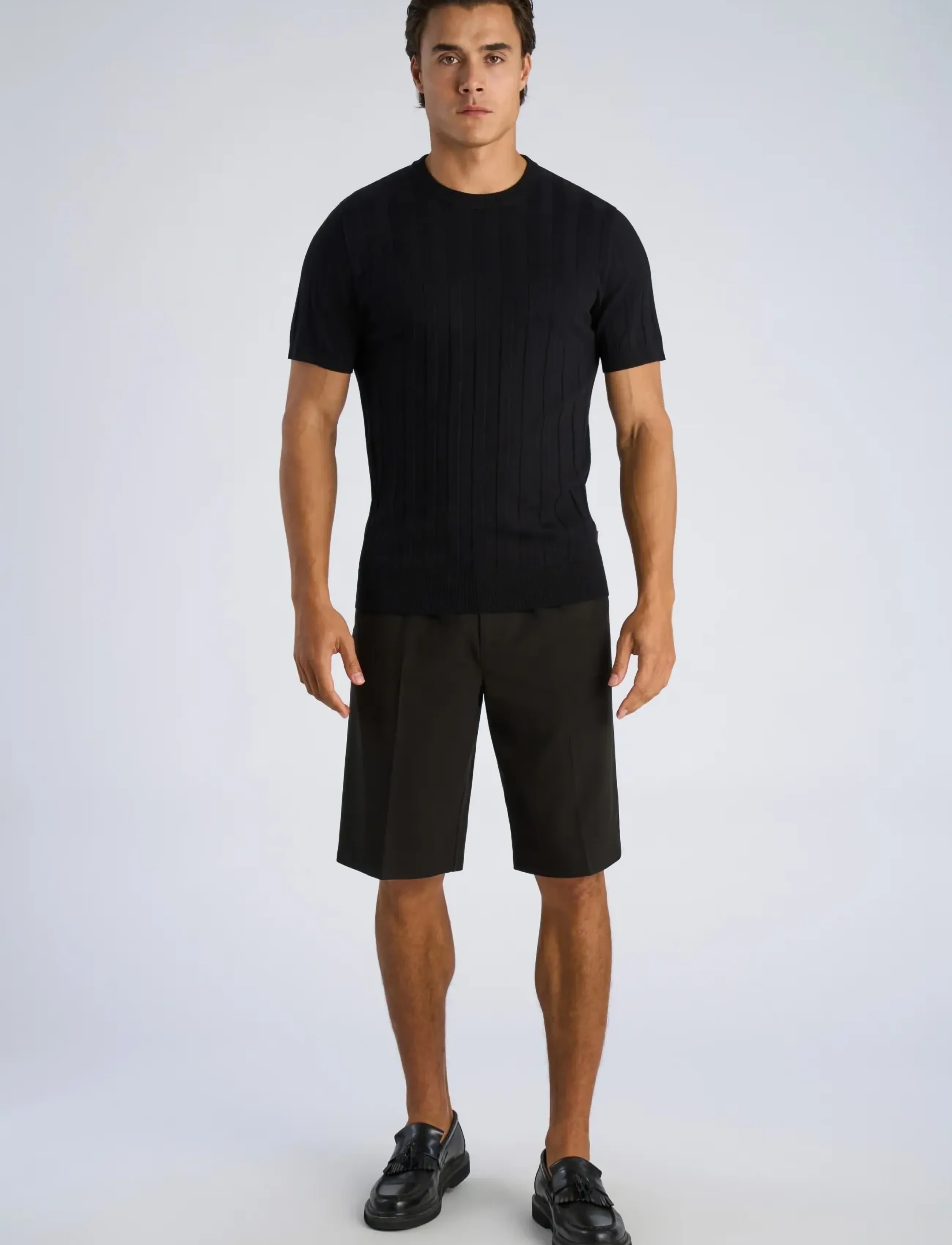 Lindbergh Knitted crew neck t-shirt - T-särgid - DUSTY BLACK / black