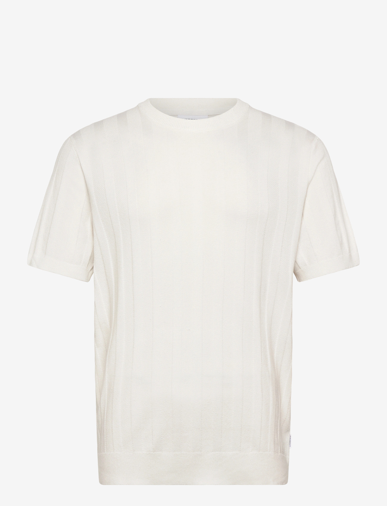 Lindbergh - Knitted crew neck t-shirt - krótki rękaw - salt white - 1