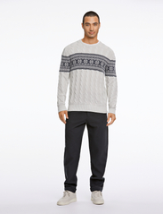 Lindbergh - Jaquard cable o-neck sweater - nordic style - off white - 4