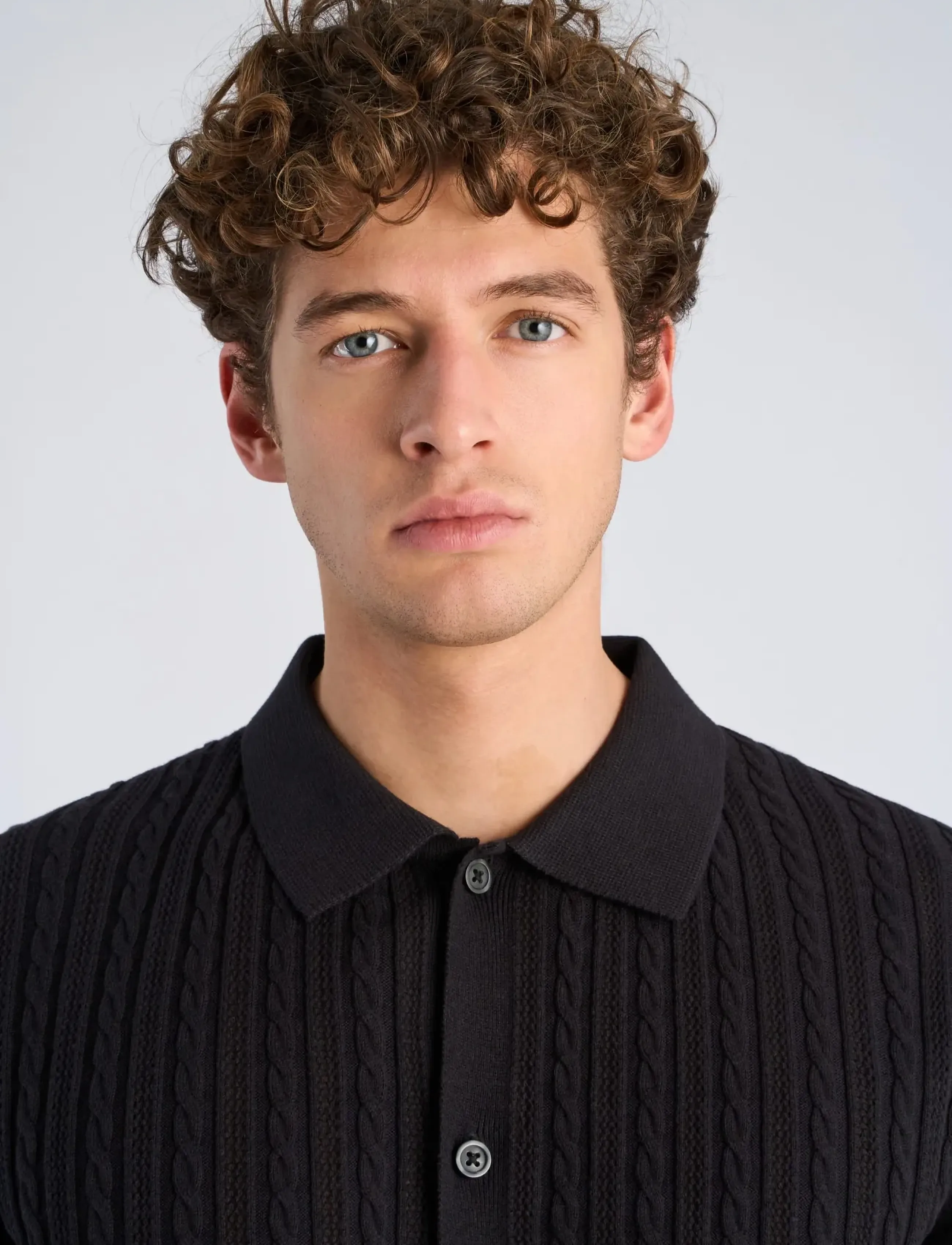 Lindbergh - Knitted S/S cable cardigan - kortärmade skjortor - black - 5