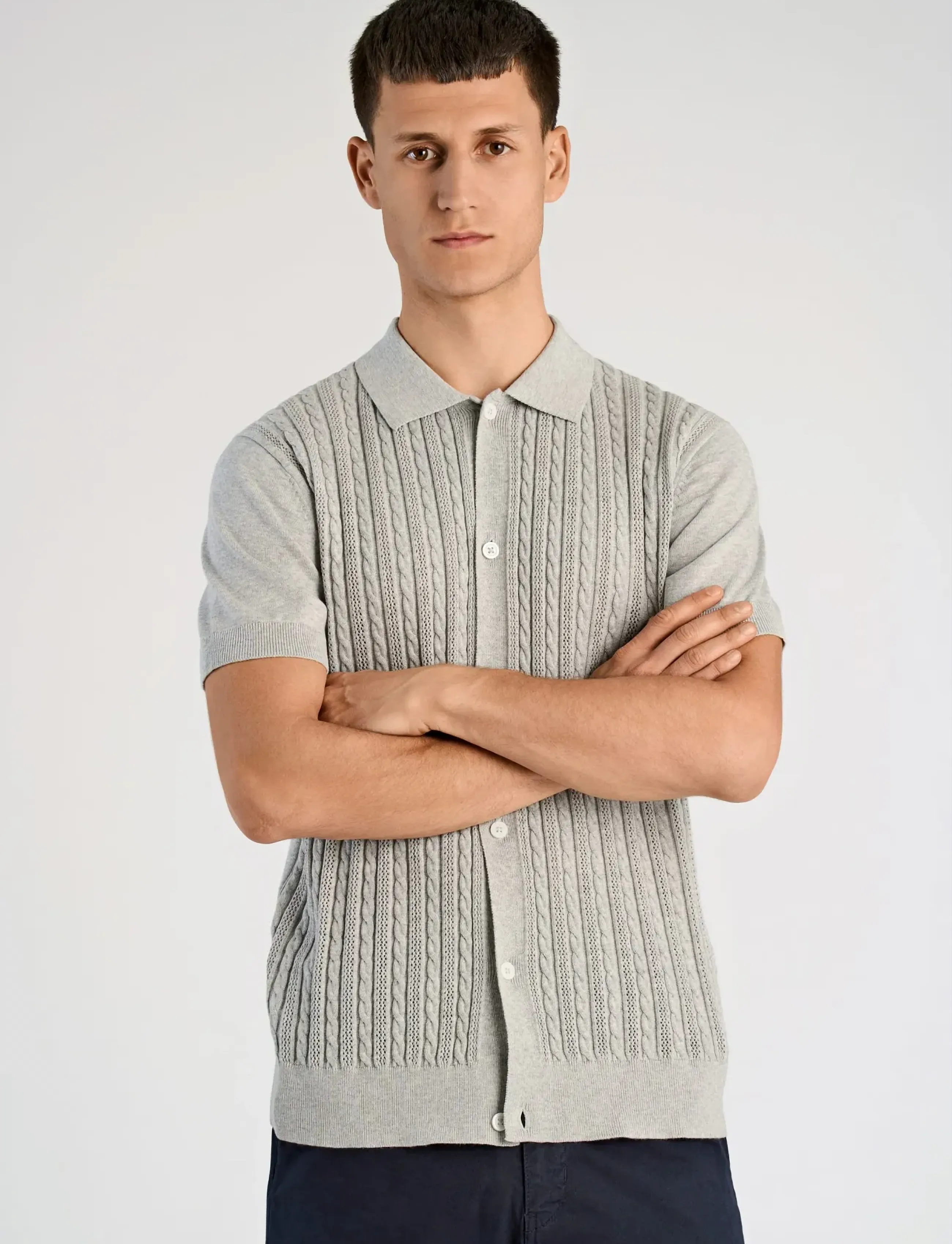 Lindbergh - Knitted S/S cable cardigan - kurzarmhemden - grey mel - 3