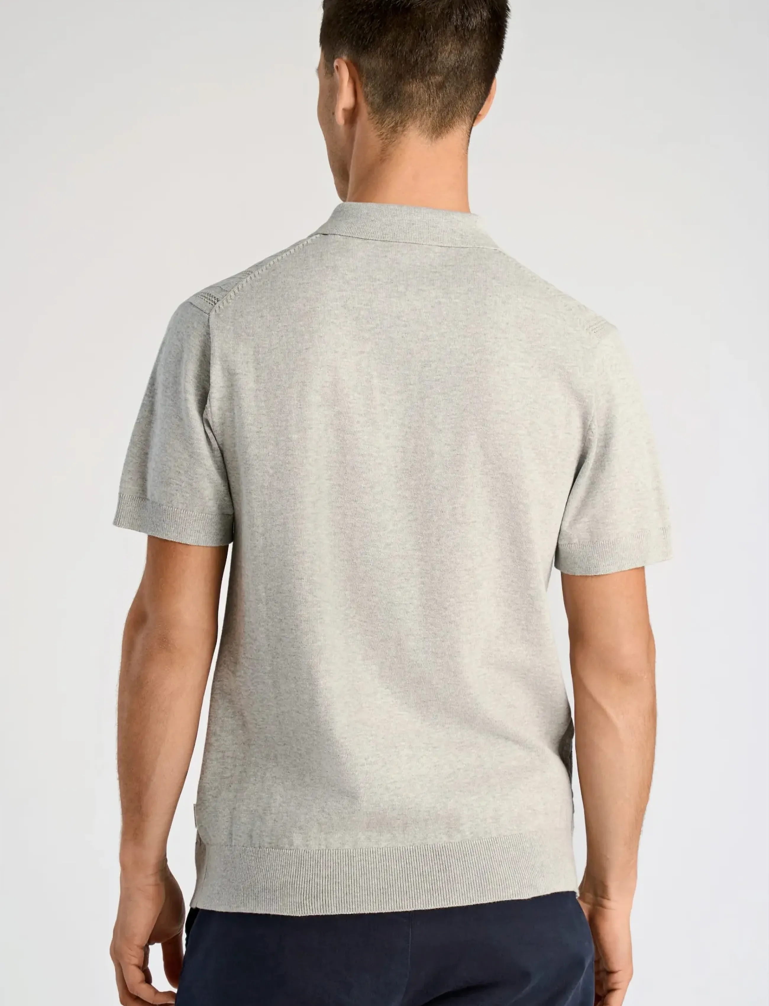 Lindbergh - Knitted S/S cable cardigan - kurzarmhemden - grey mel - 4