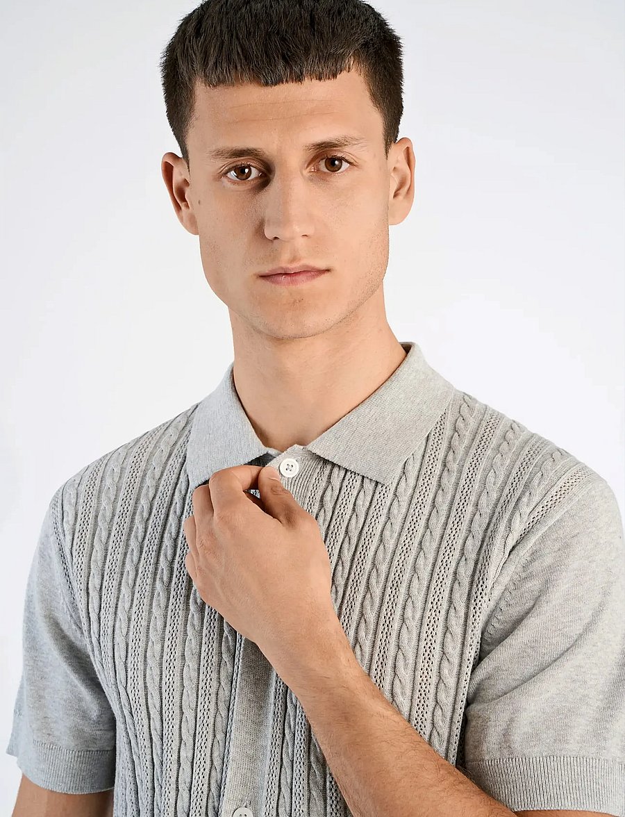 Lindbergh - Knitted S/S cable cardigan - kortærmede skjorter - grey mel - 5