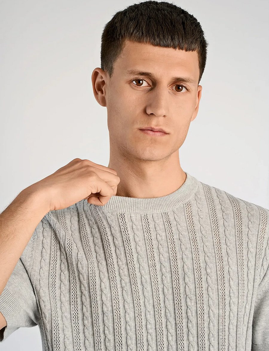 Lindbergh - Knitted S/S o-neck tee - gestrickte polohemden - grey mel - 5