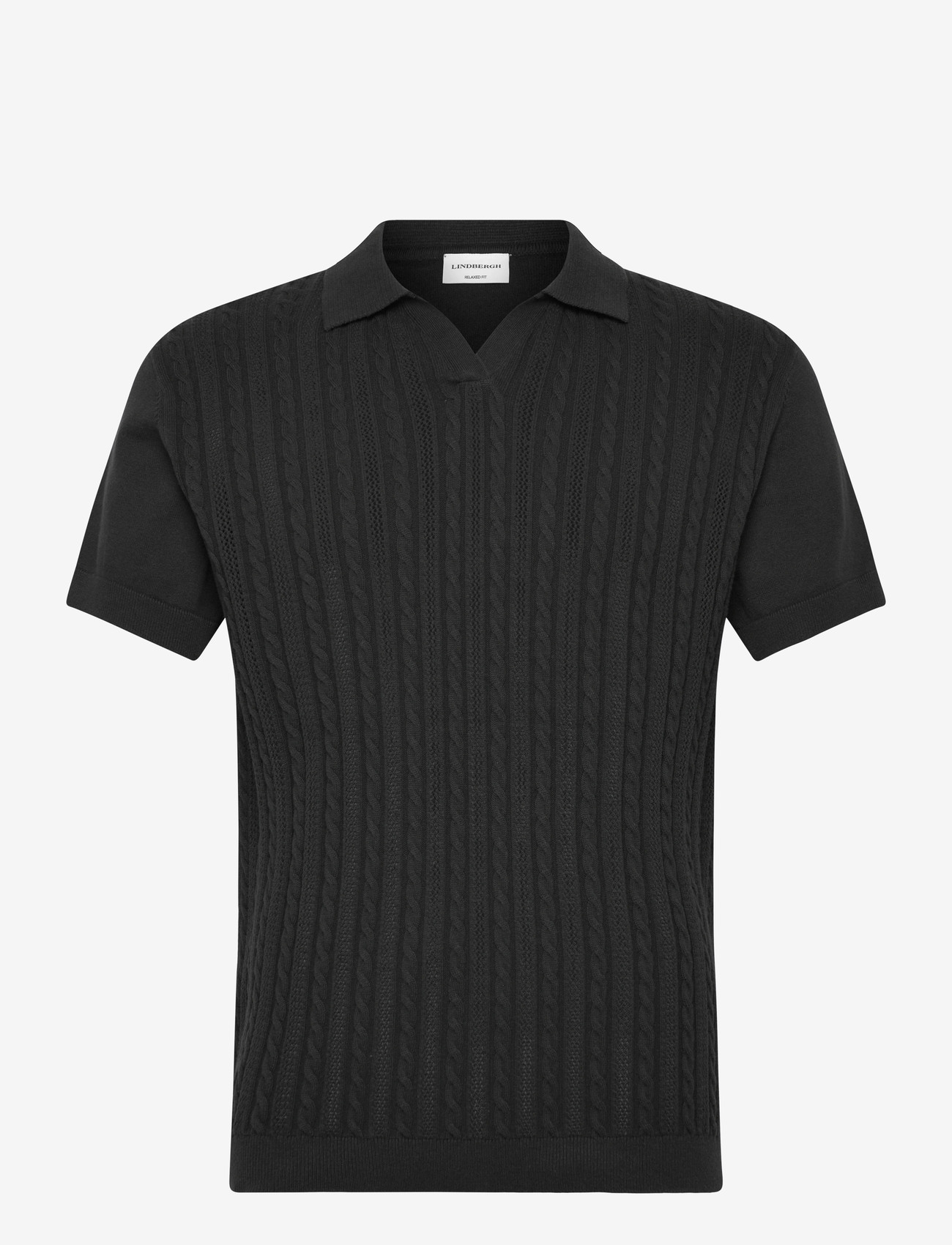 Lindbergh - Knitted S/S cable v-neck polo - stickade pikéer - black - 1