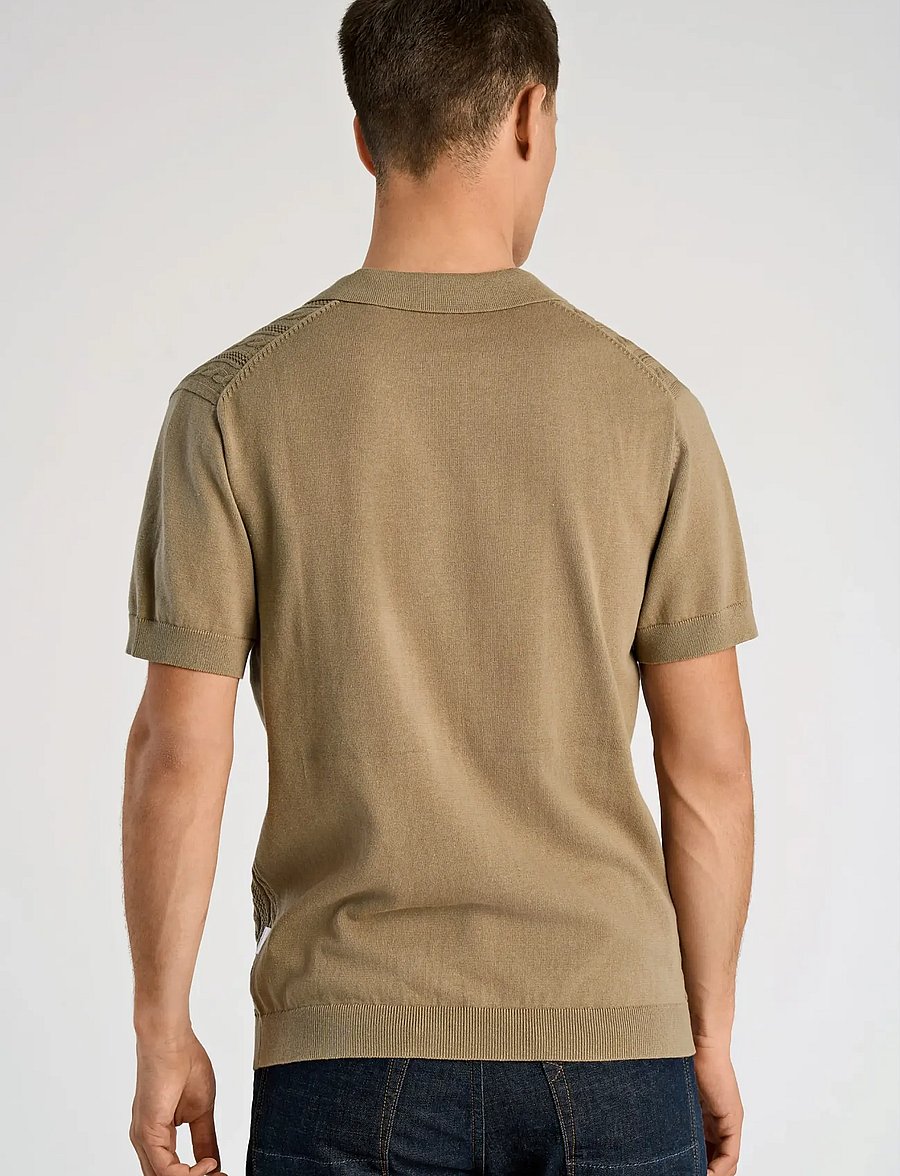 Lindbergh - Knitted S/S cable v-neck polo - knitted polos - dusty green - 4