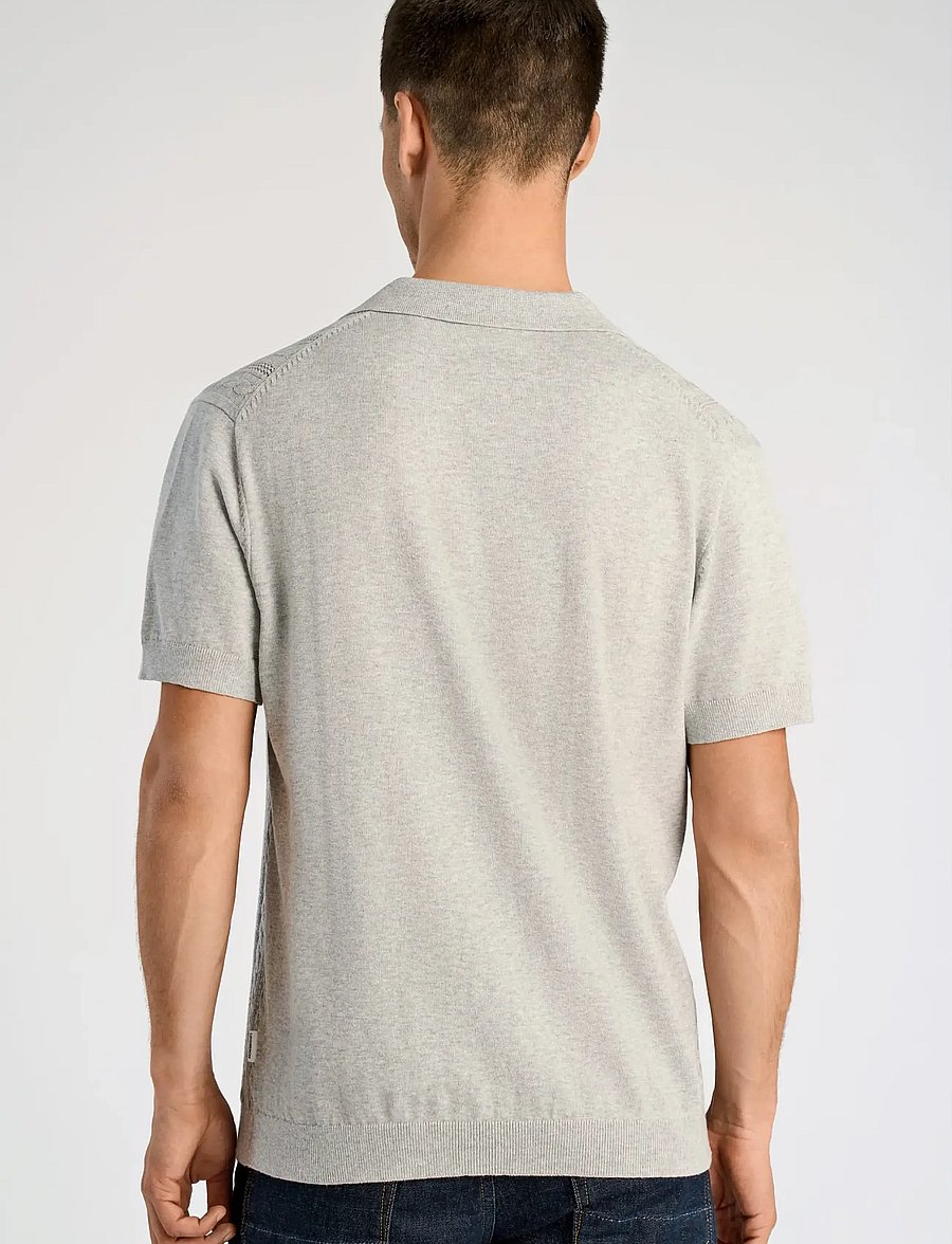 Lindbergh - Knitted S/S cable v-neck polo - knitted polos - grey mel - 4
